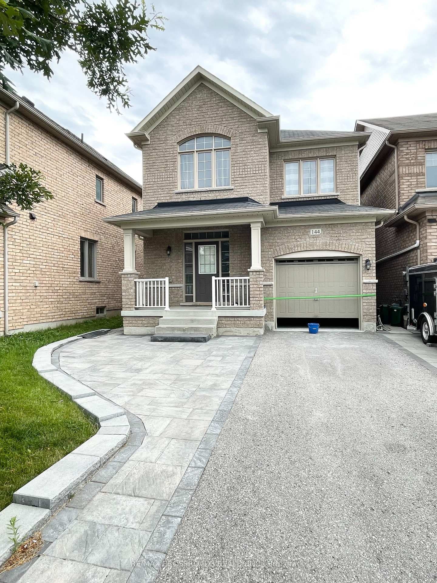 144 Durhamview Crescent, Whitchurch-Stouffville, ON L4A 1H4 - Photo 1