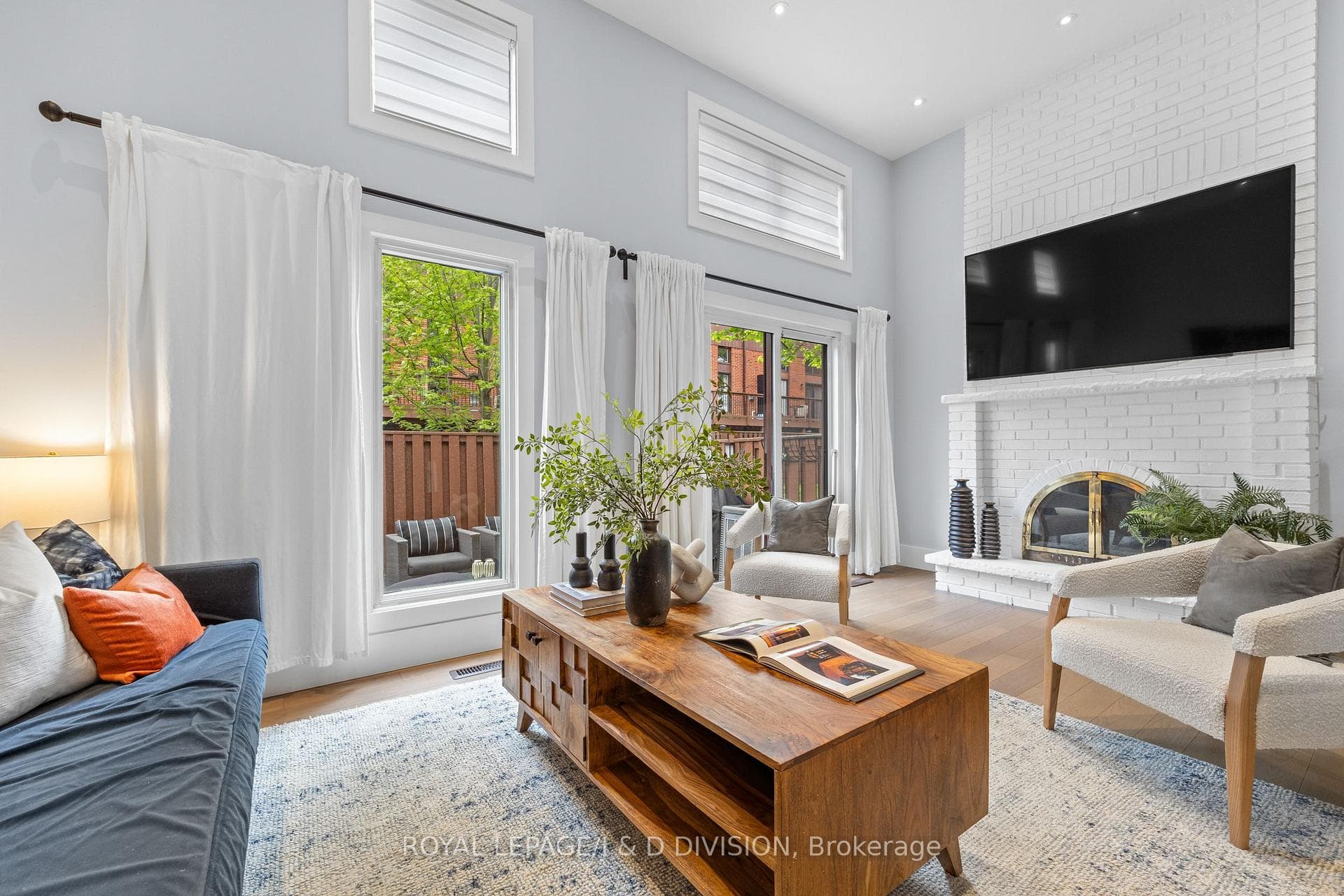 4165 Fieldgate Drive Unit 107, Mississauga