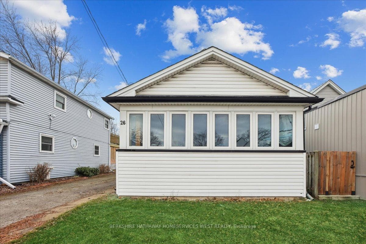 26 Pelham Road, St. Catharines
