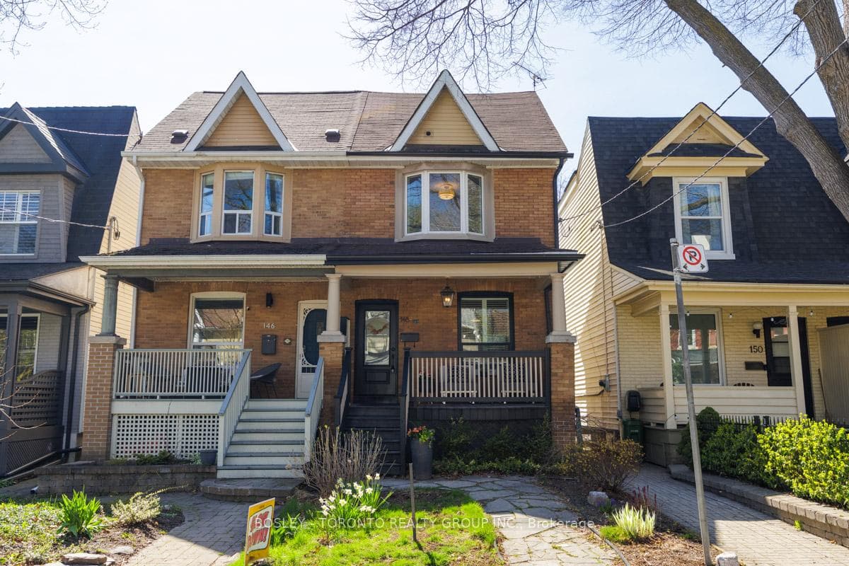 148 Heward Avenue, Toronto E01