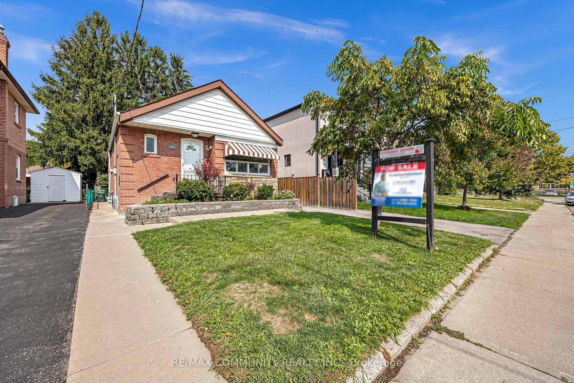 50 Joanith Drive, Danforth / East York, ON M4B 1S7 - Photo 1