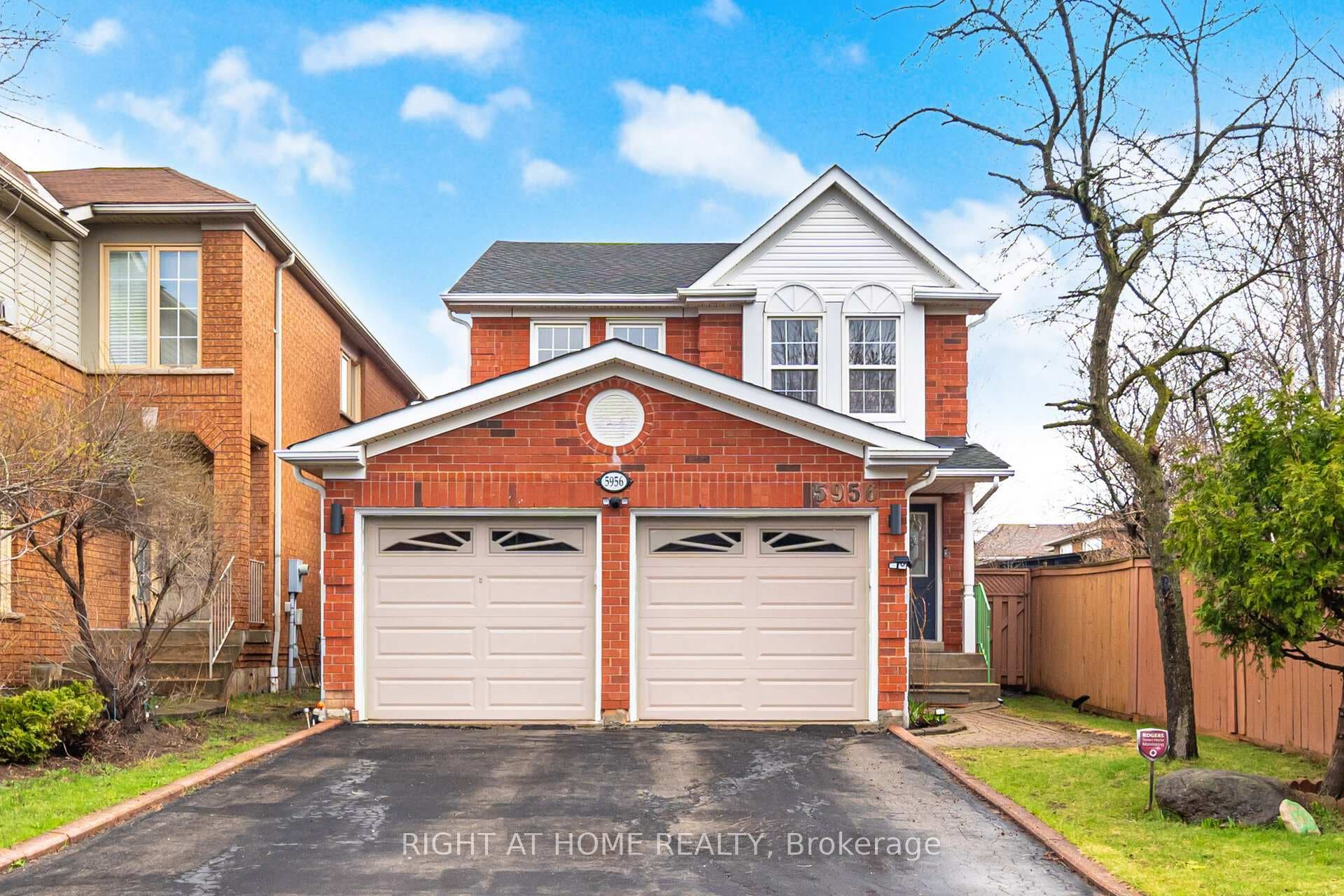 5956 Dalebrook Crescent, Mississauga, ON L5M 5S1 - Photo 1
