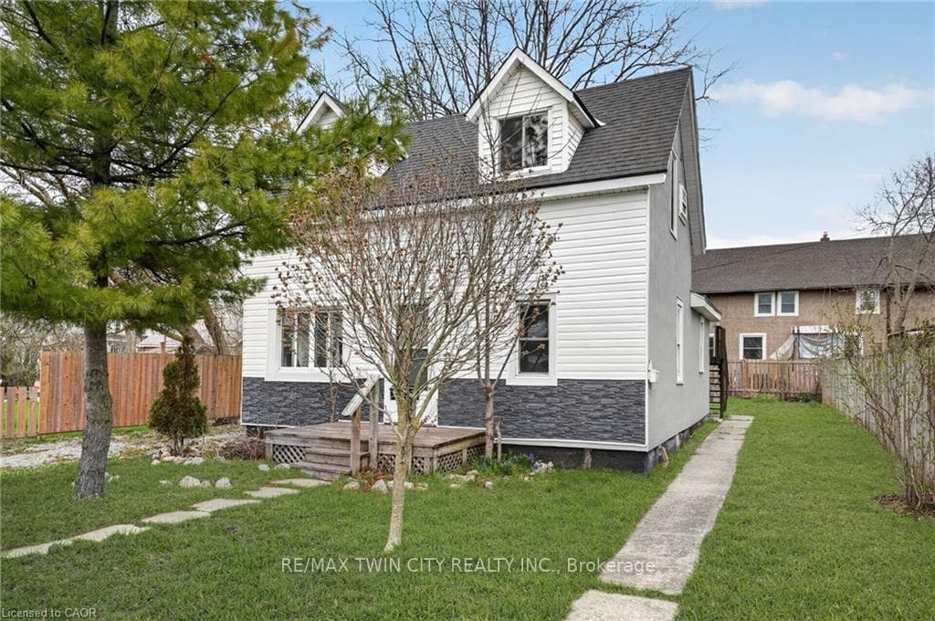 172 Fraser Street, Port Colborne, ON L3K 1E6 - Photo 1