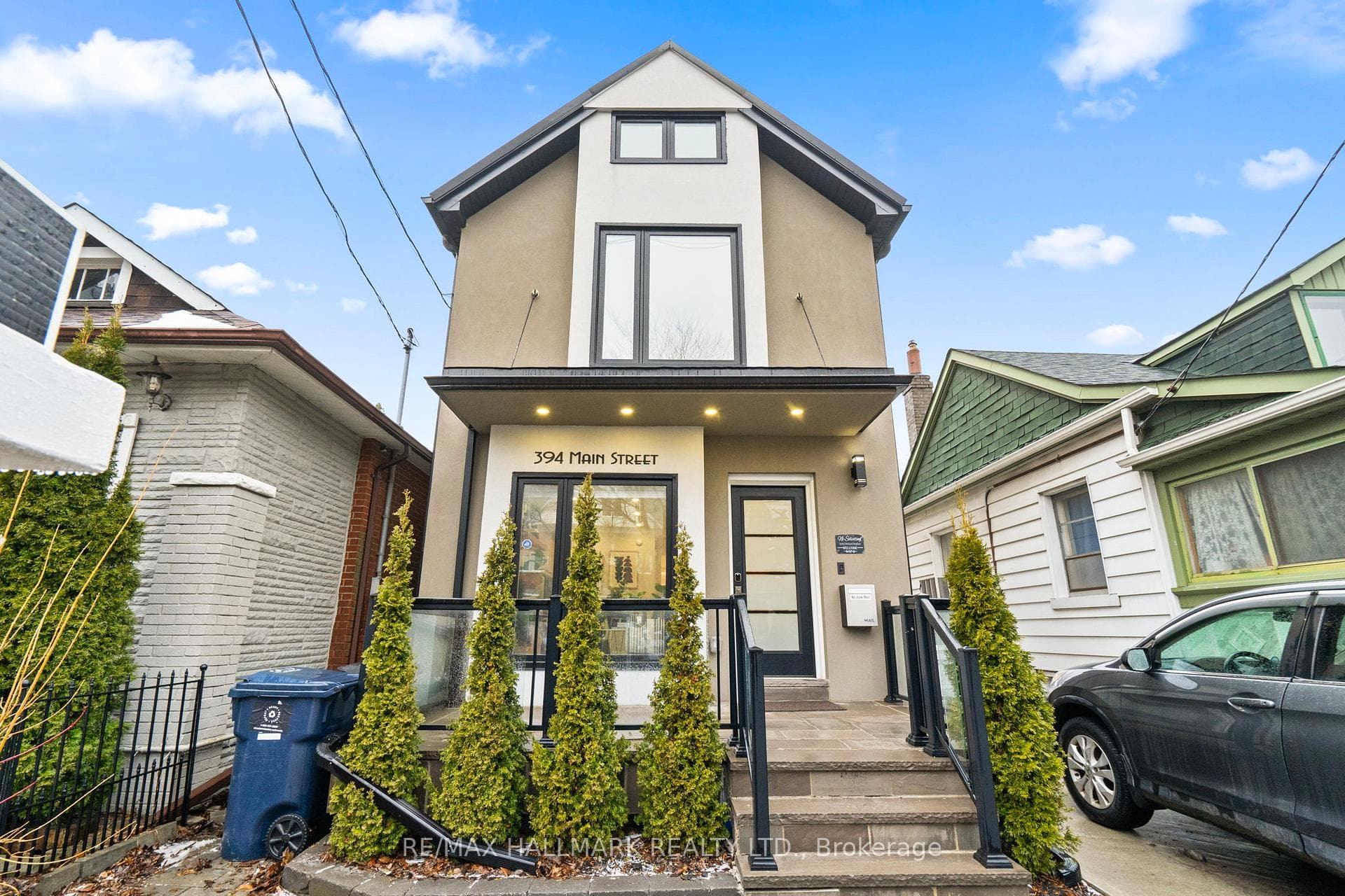 394 Main Street, Danforth / East York, ON M4C 4X8 - Photo 1