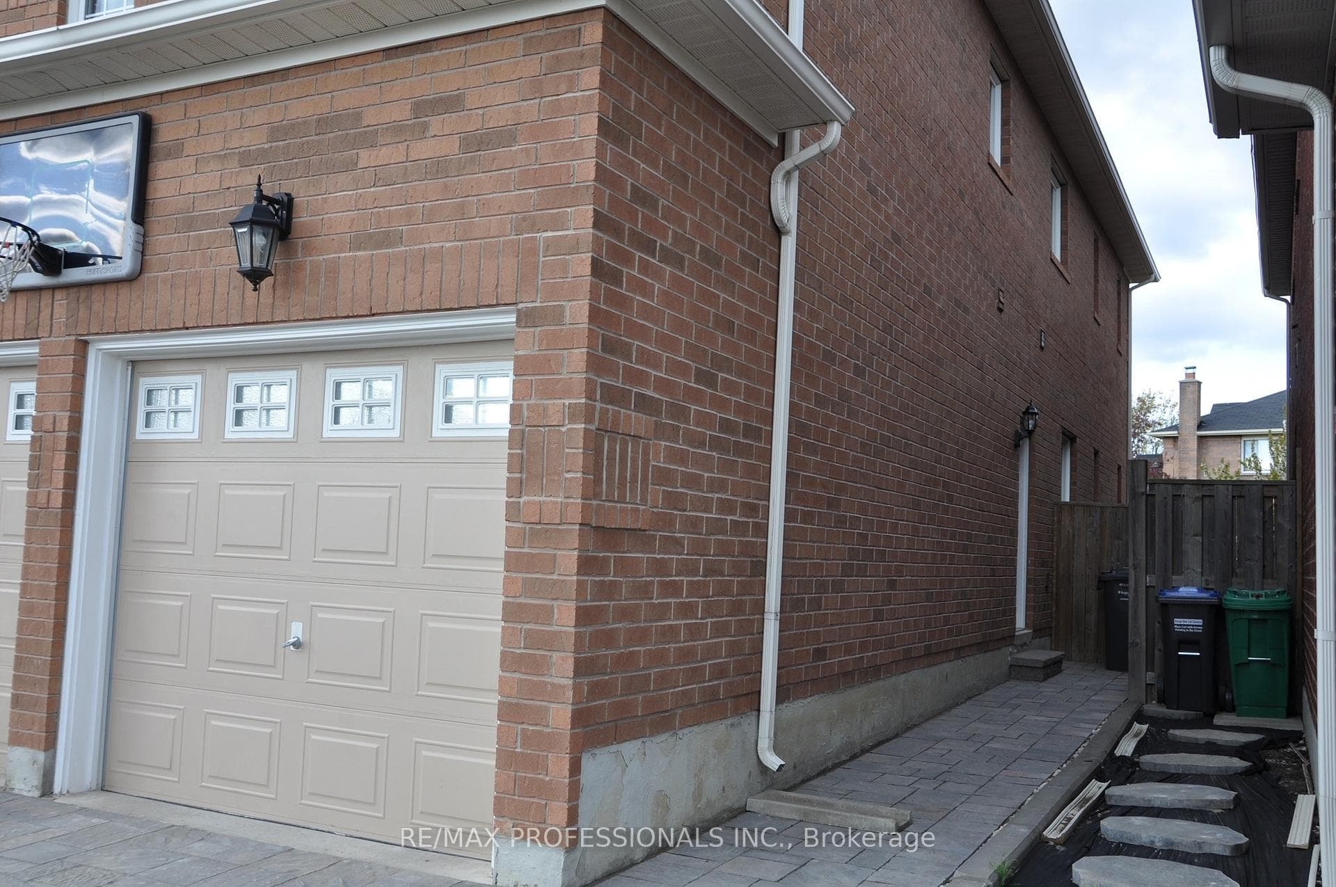 4889 Potomac Court Unit BSMT, Mississauga, ON L5R 0B1 - Photo 1