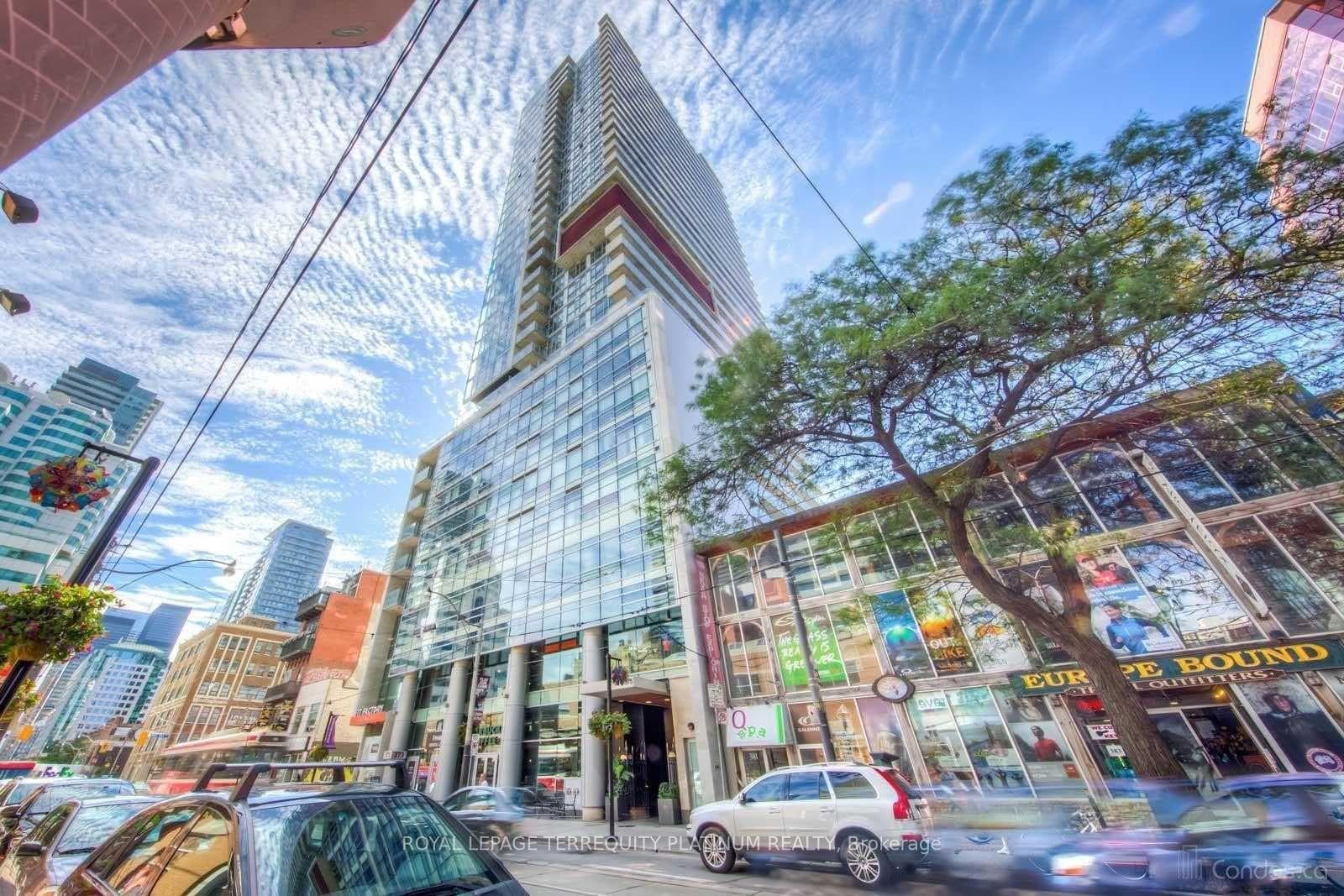 375 King Street Unit 3304, Downtown Toronto / Waterfront, ON M5V 1K5 - Photo 1