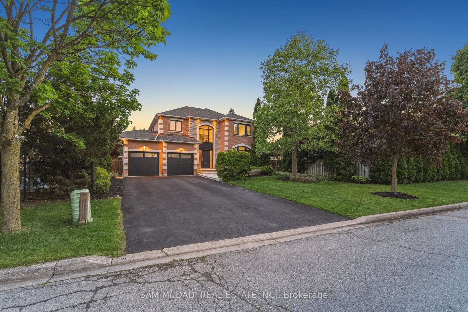 6311 Mulberry Crescent, Mississauga, ON L5V 1B7 - Photo 1