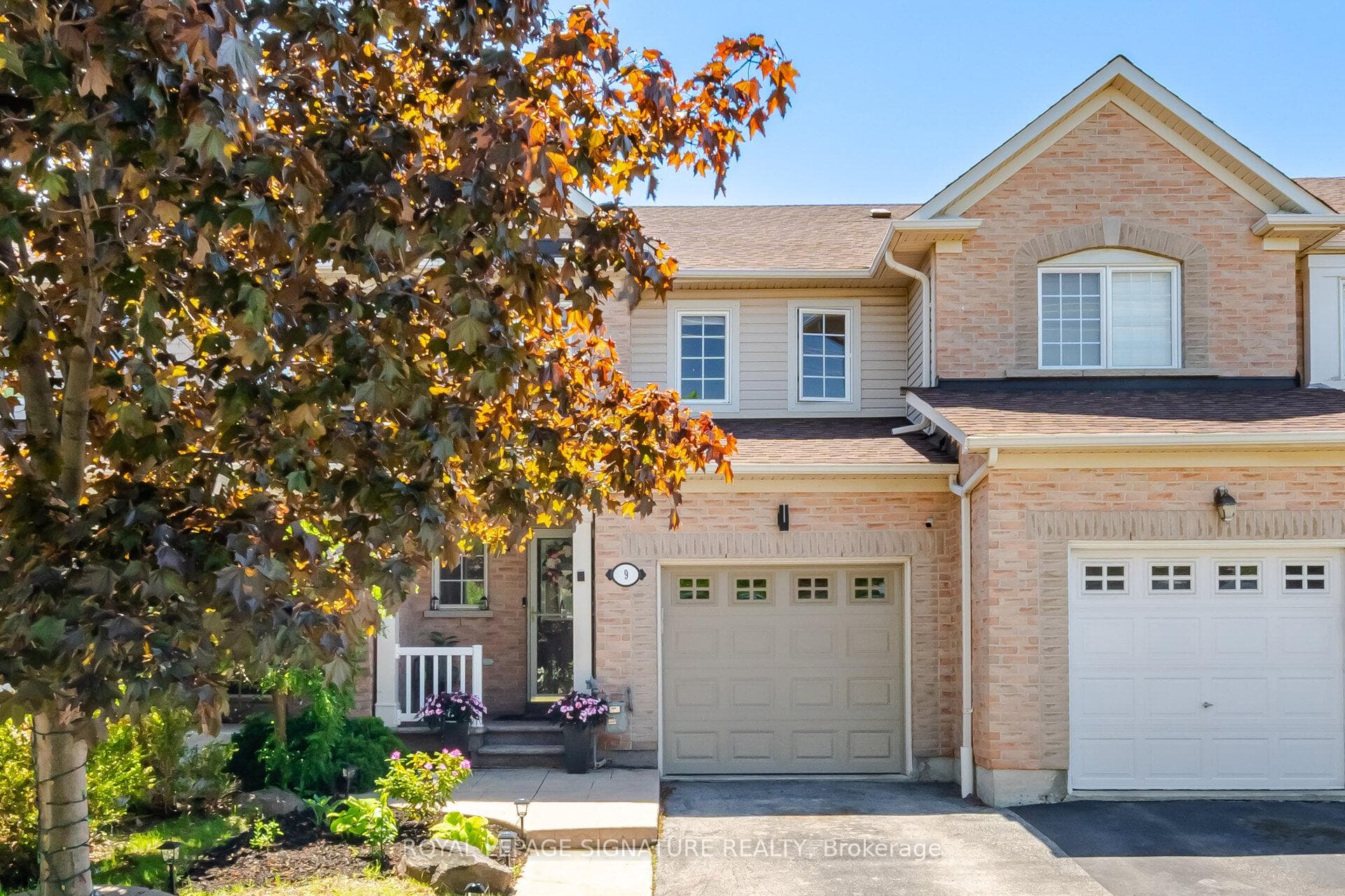 2511 Boros Road Unit 9, Burlington, ON L7M 5B2 - Photo 1