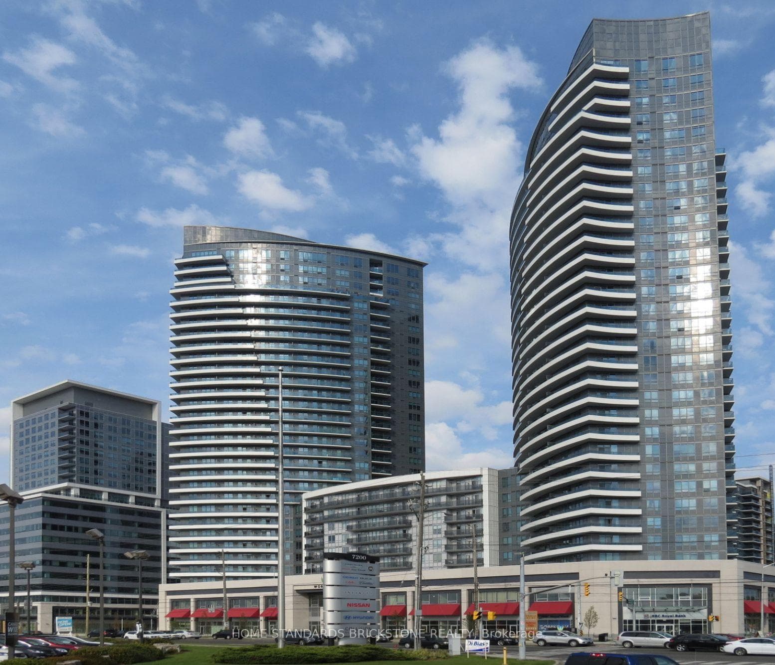 7165 Yonge Street Unit 1706, Markham, ON L3T 0C9 - Photo 1