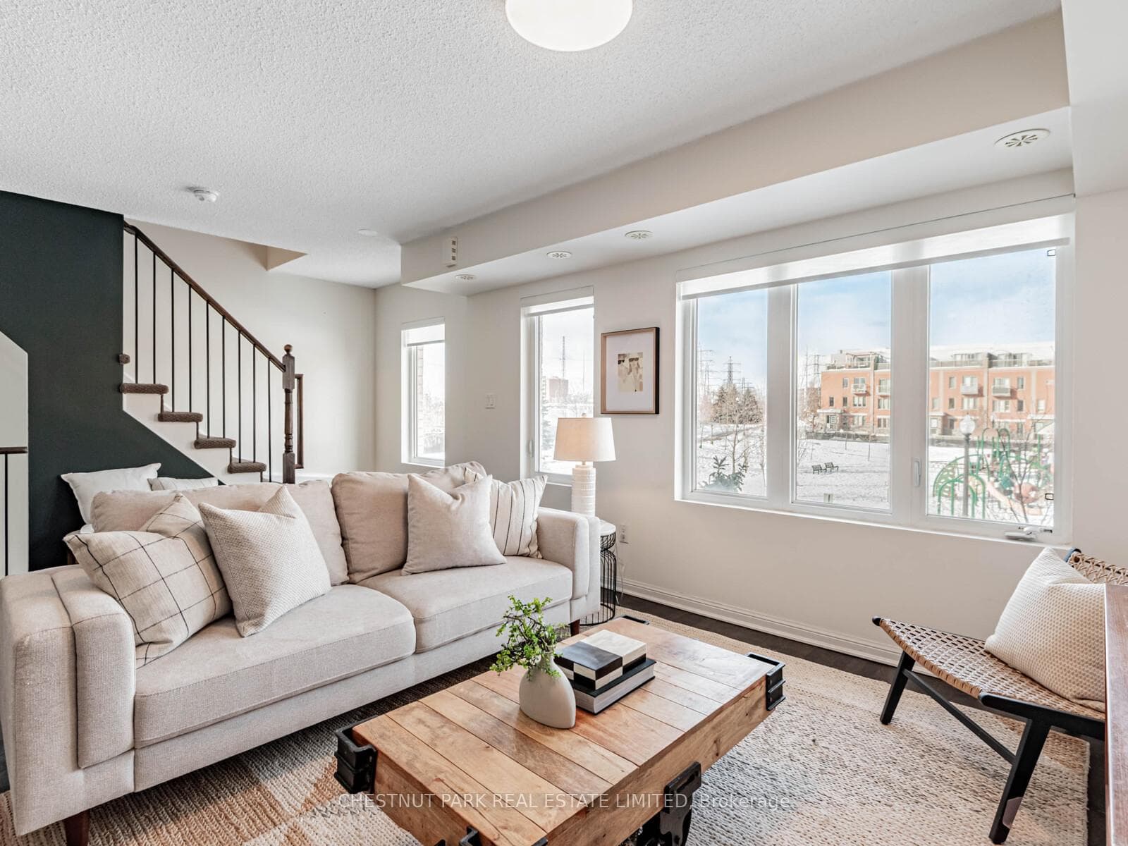 16 Foundry Avenue Unit 202, Bloor West Village / Swansea, ON M6H 0A9 - Photo 1