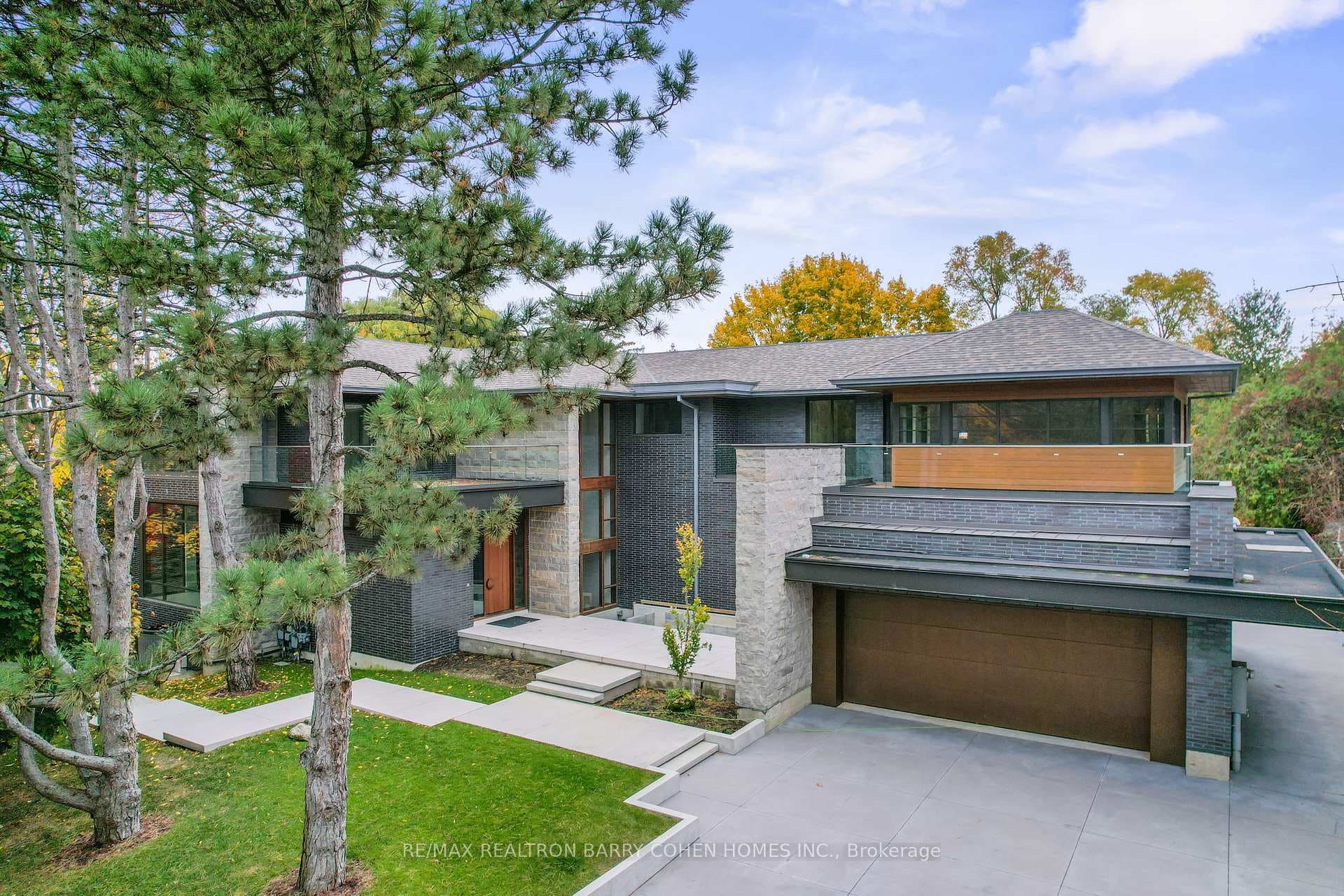 103 Old Colony Road, Bridle Path / York Mills / Hoggs Hollow, ON M2L 2K3 - Photo 1