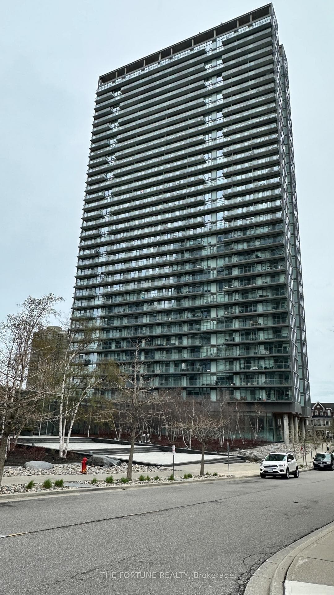 105 The Queensway Avenue Unit 3213, High Park / Junction / Roncesvalles, ON M6S 2A2 - Photo 1