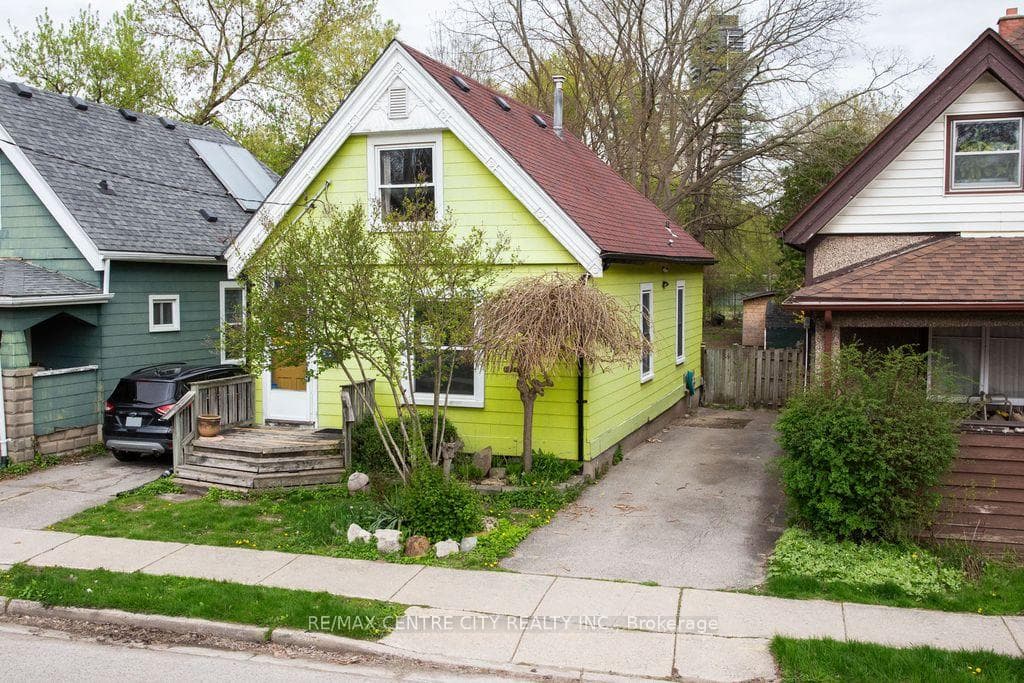 49 Wilson Avenue, London North
