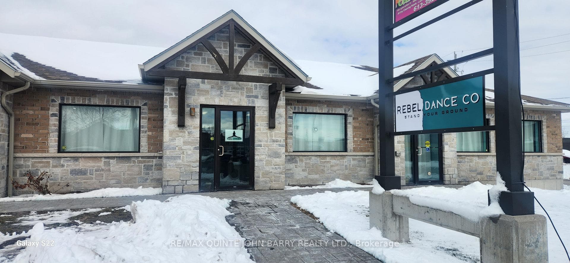 56 Middle Street Unit Unit 2, Quinte West, ON K8V 3Z5 - Photo 1