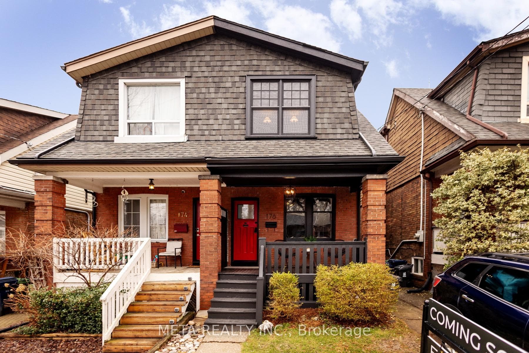 176 Gainsborough Road, The Beaches / Upper Beaches, ON M4L 3C4 - Photo 1