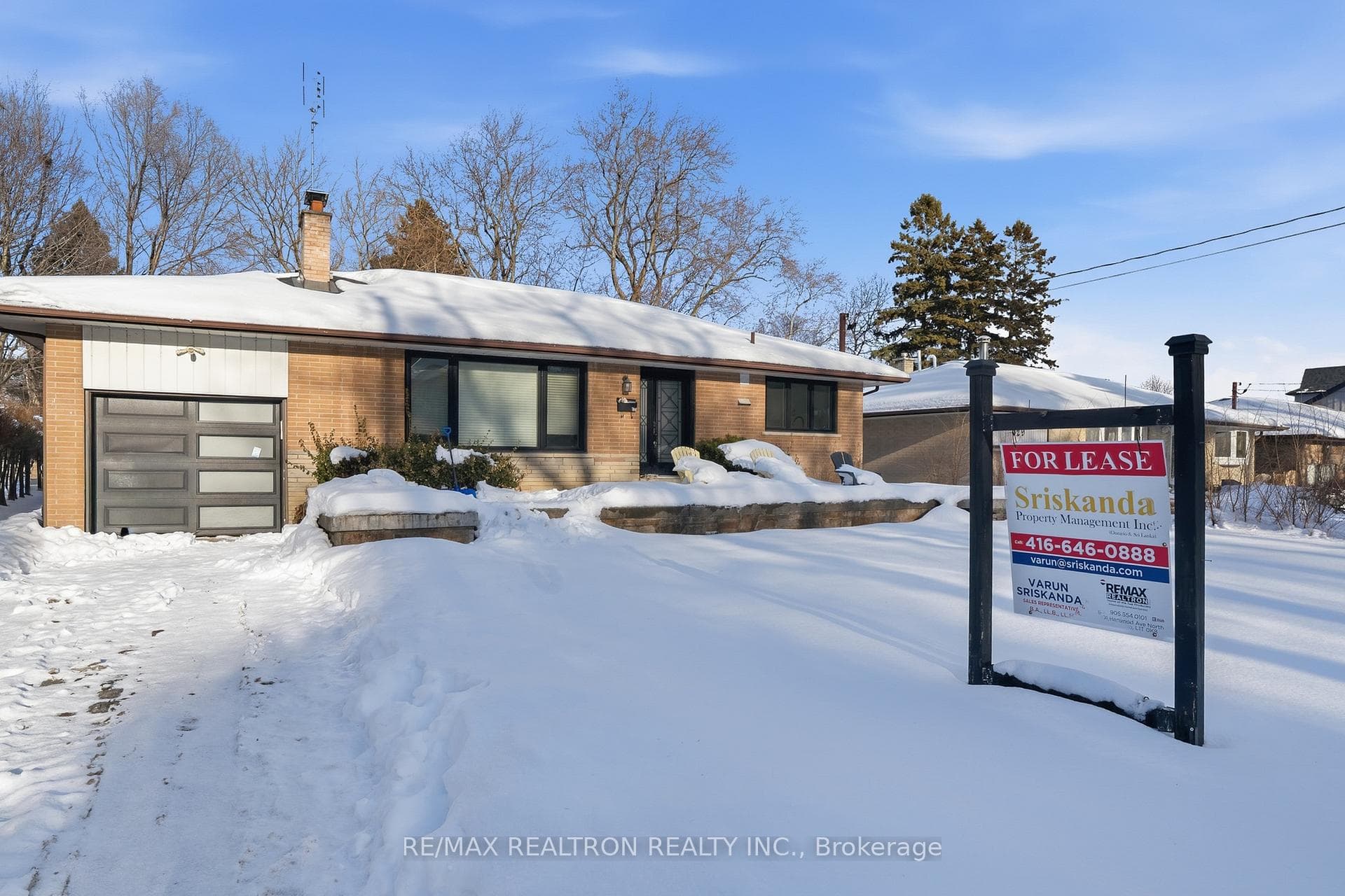331 Jaybell Grove Unit Main, Rouge / Port Union / Malvern, ON M1C 2X4 - Photo 1