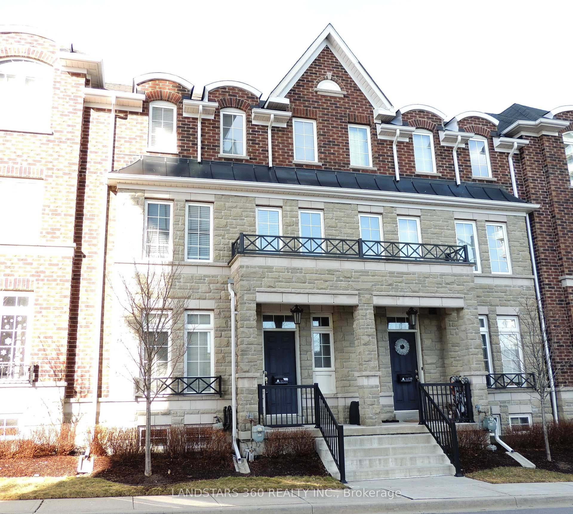 109 The Queensway N/A Unit #109, High Park / Junction / Roncesvalles, ON M6S 5B6 - Photo 1