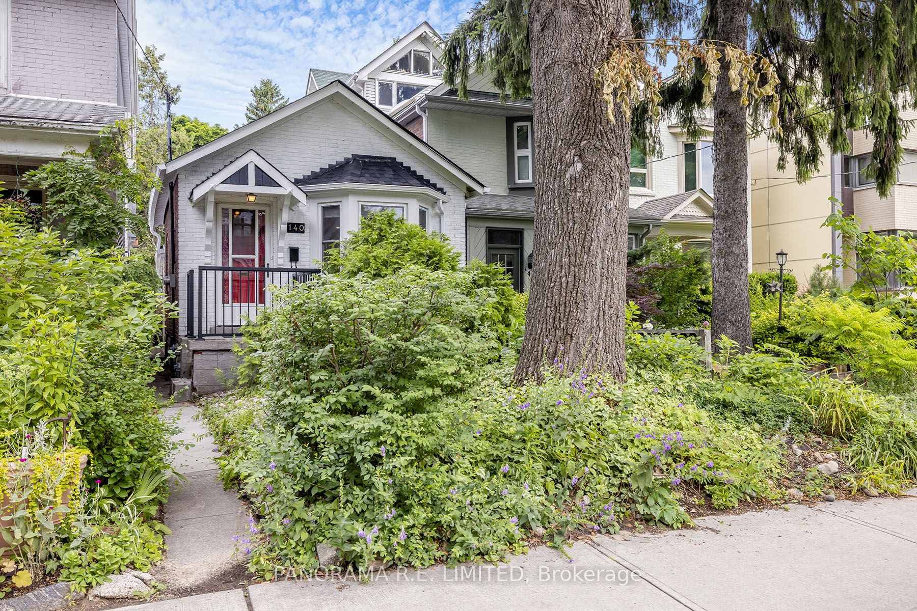 140 Wolfrey Avenue, Toronto E01