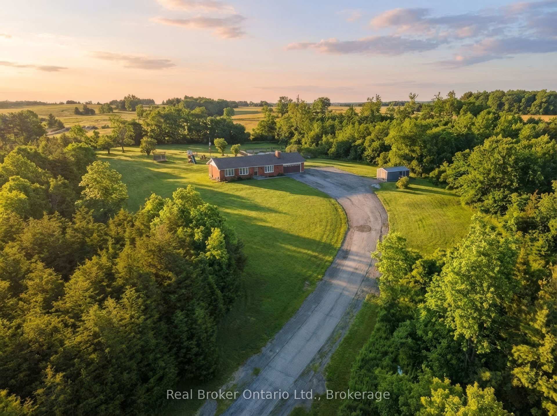 9639 Sideroad 27 Side Road, Erin, ON N0B 1T0 - Photo 1