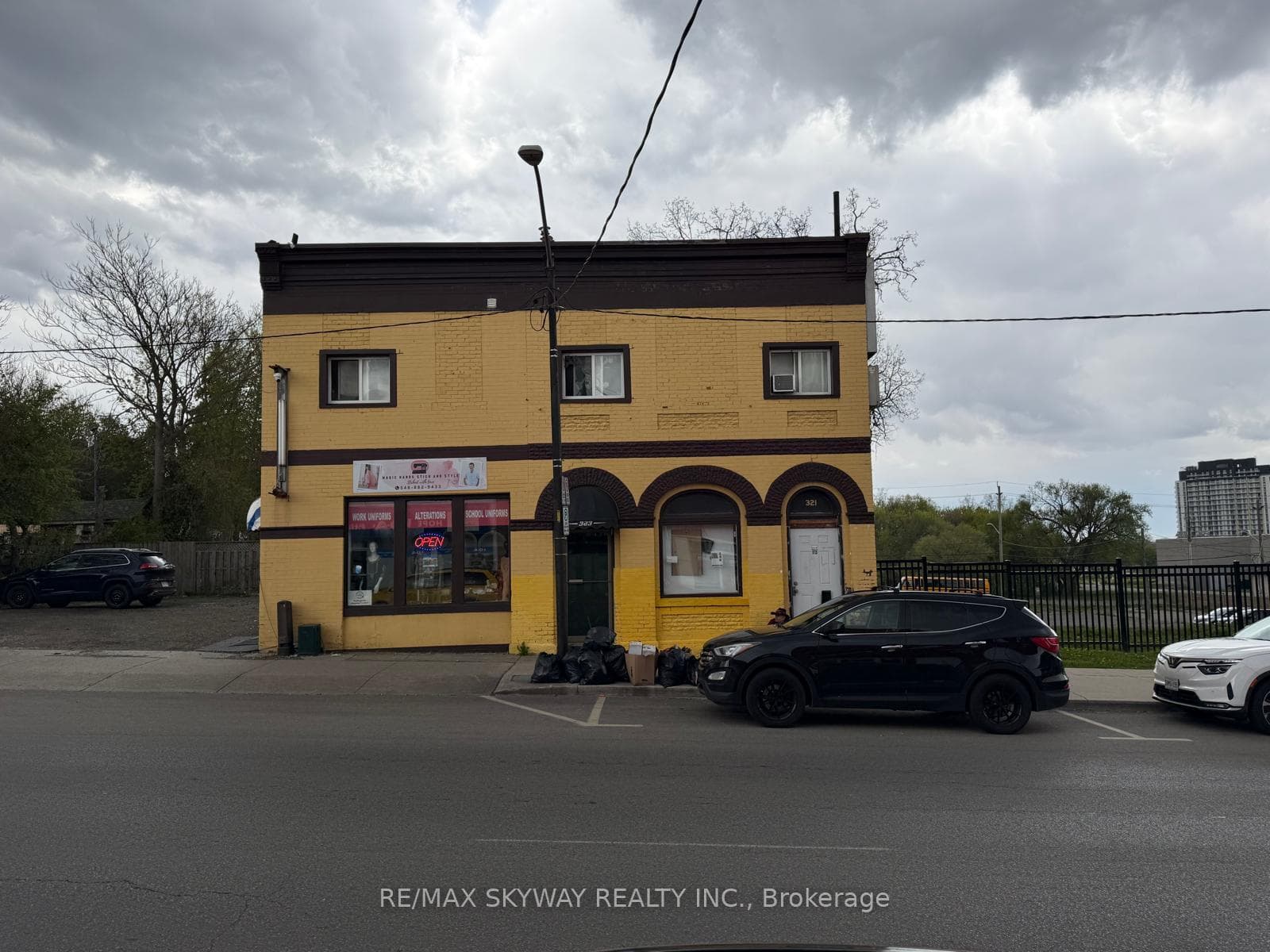 323 COLBORNE Street Unit #2, Brantford