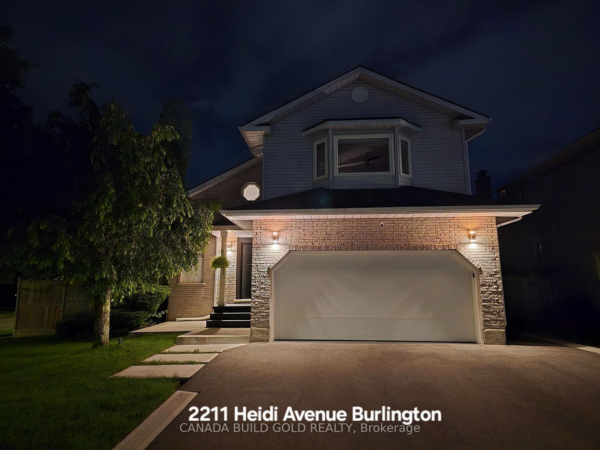 2211 Heidi Avenue, Burlington, ON L7M 3W5 - Photo 1