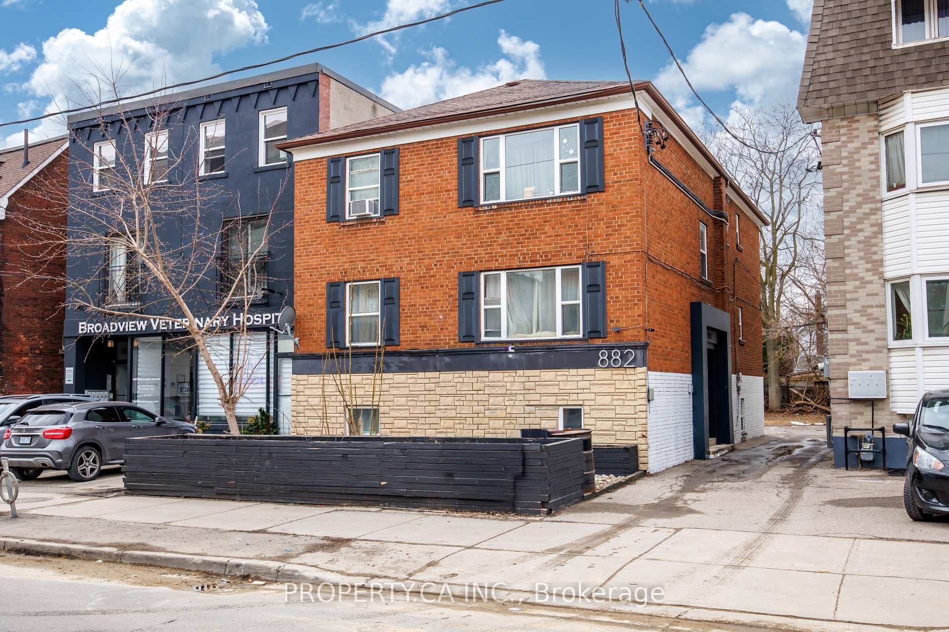 882 Broadview Avenue, Danforth / East York, ON M4K 2R1 - Photo 1