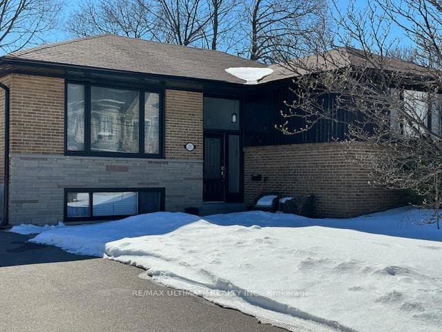 111 Combe Avenue Unit Lower, North York (Bathurst Manor / Clanton Park), ON M3H 4J8 - Photo 1