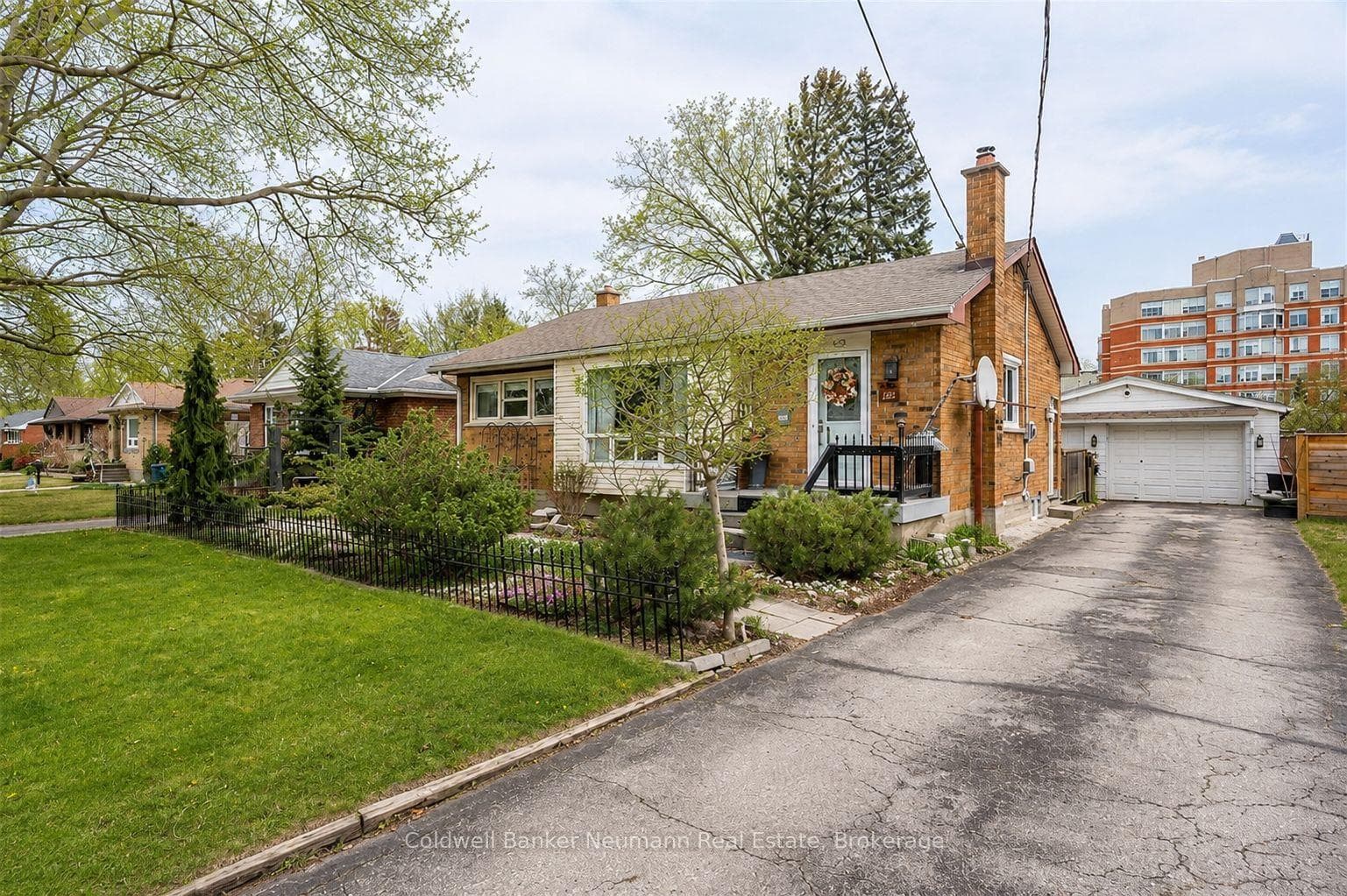 22 Skov Crescent, Guelph