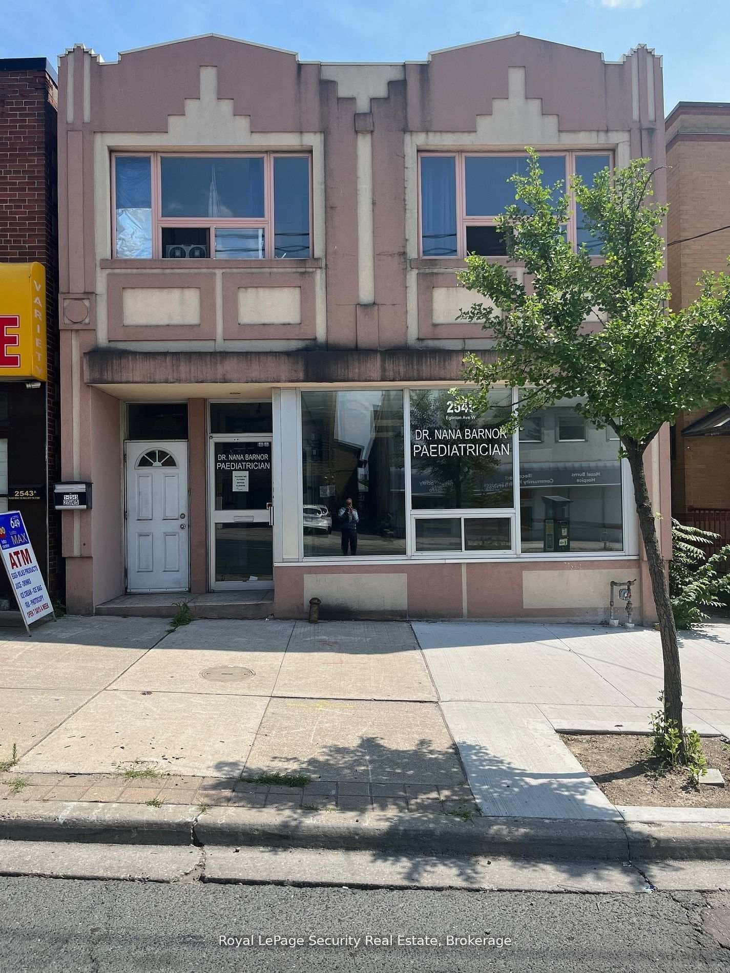 2545 Eglinton Avenue, Keelesdale / Eglinton West, ON M6M 1T2 - Photo 1