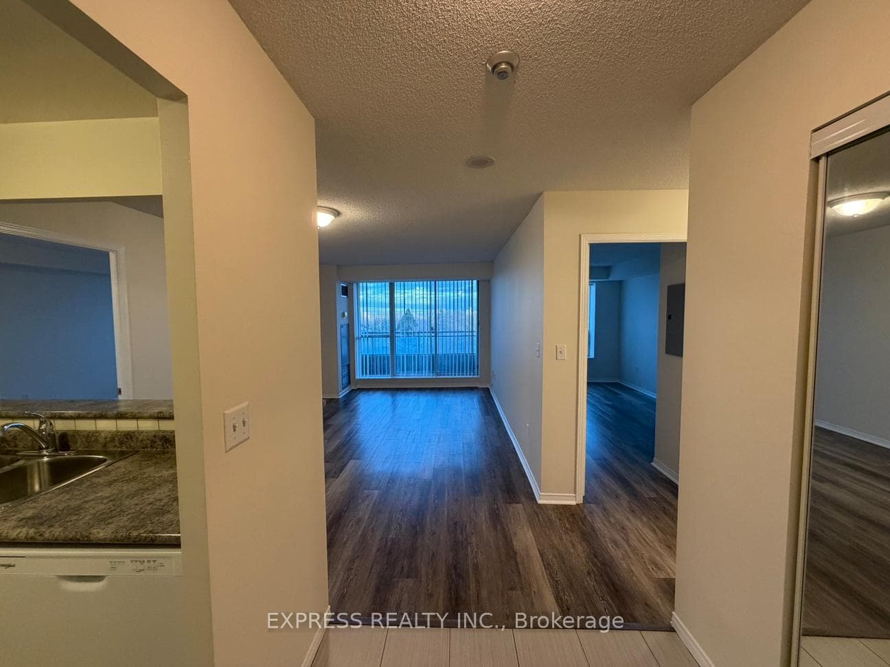 39 Pemberton Avenue Unit 710, Willowdale / Newtonbrook, ON M2M 4L6 - Photo 1
