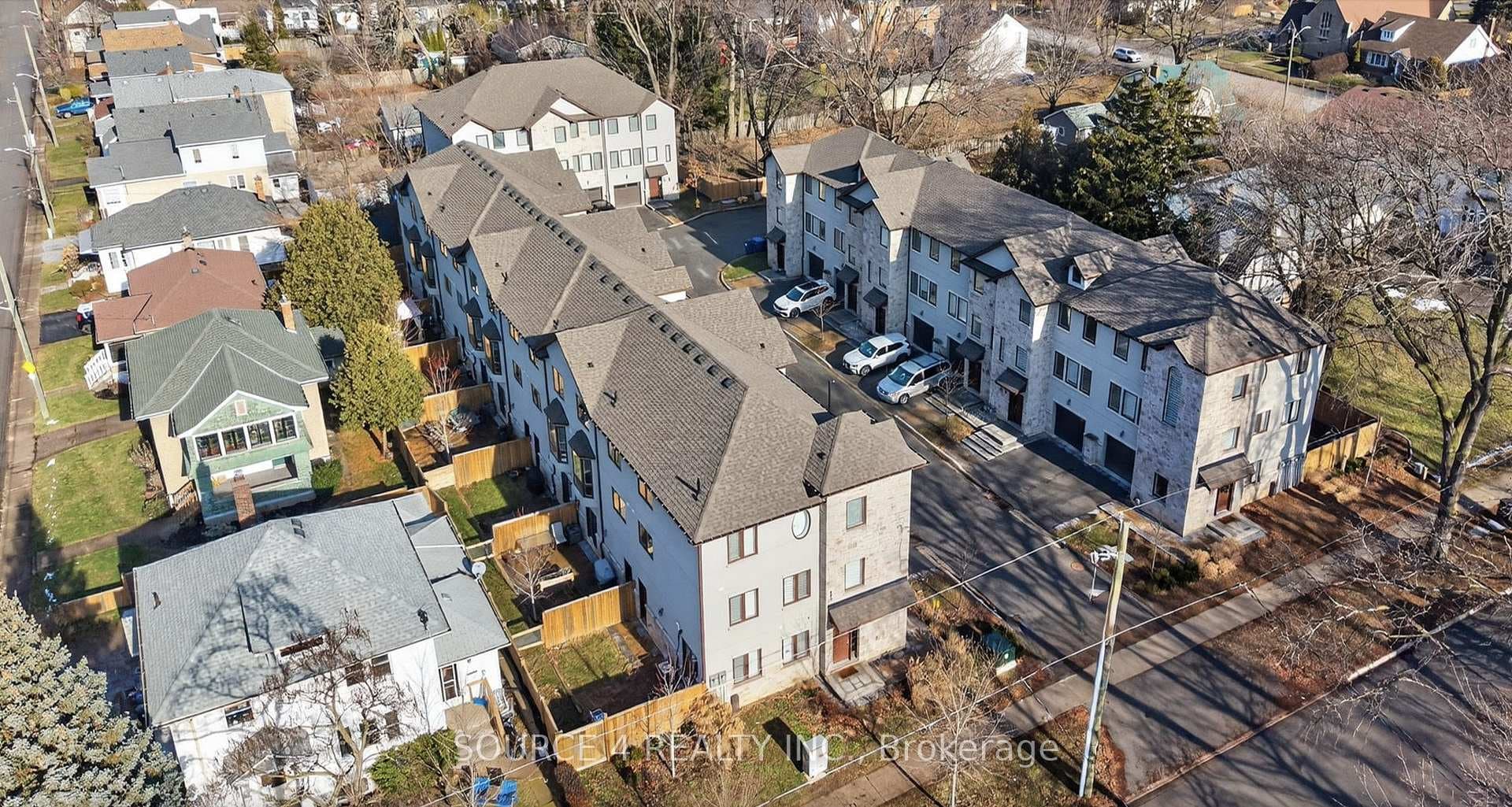 175-177 Russell Avenue, St. Catharines