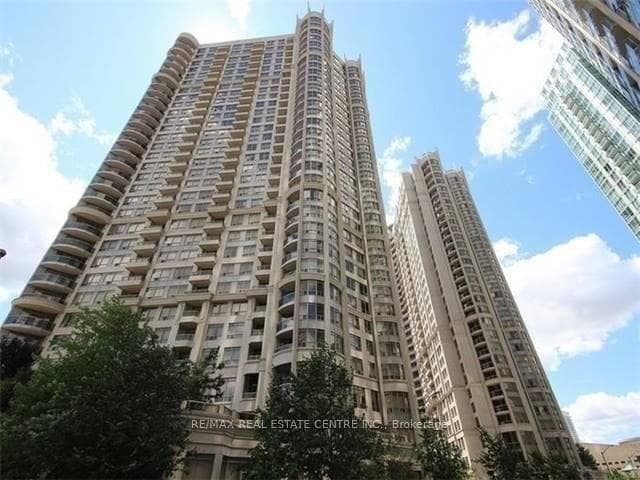 3880 Duke Of York Boulevard Unit 1613, Mississauga, ON L5B 4M7 - Photo 1