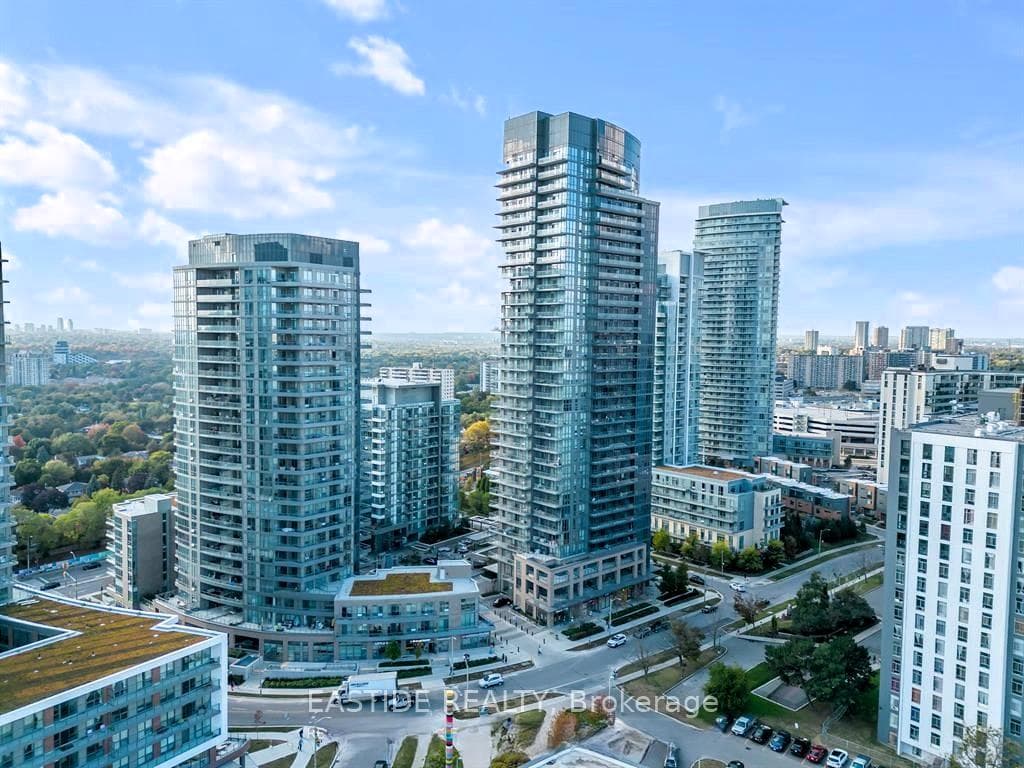 56 Forest Manor Road Unit 301, Toronto C15