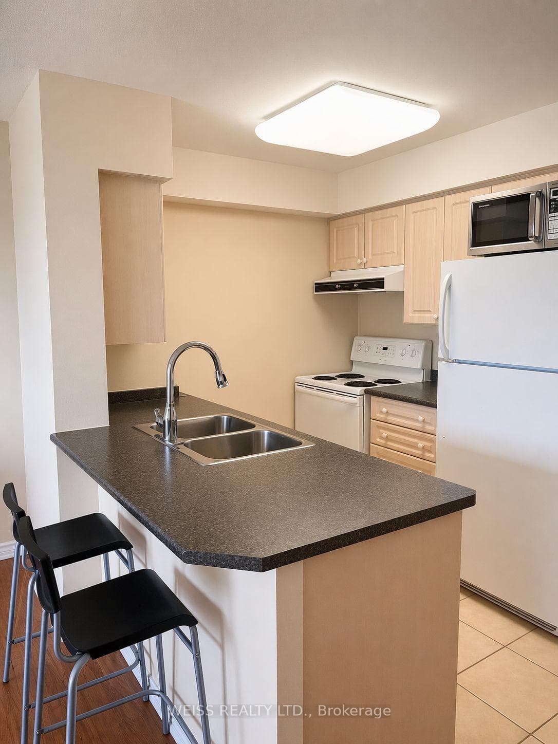 153 Beecroft Road Unit 1703, Toronto C07