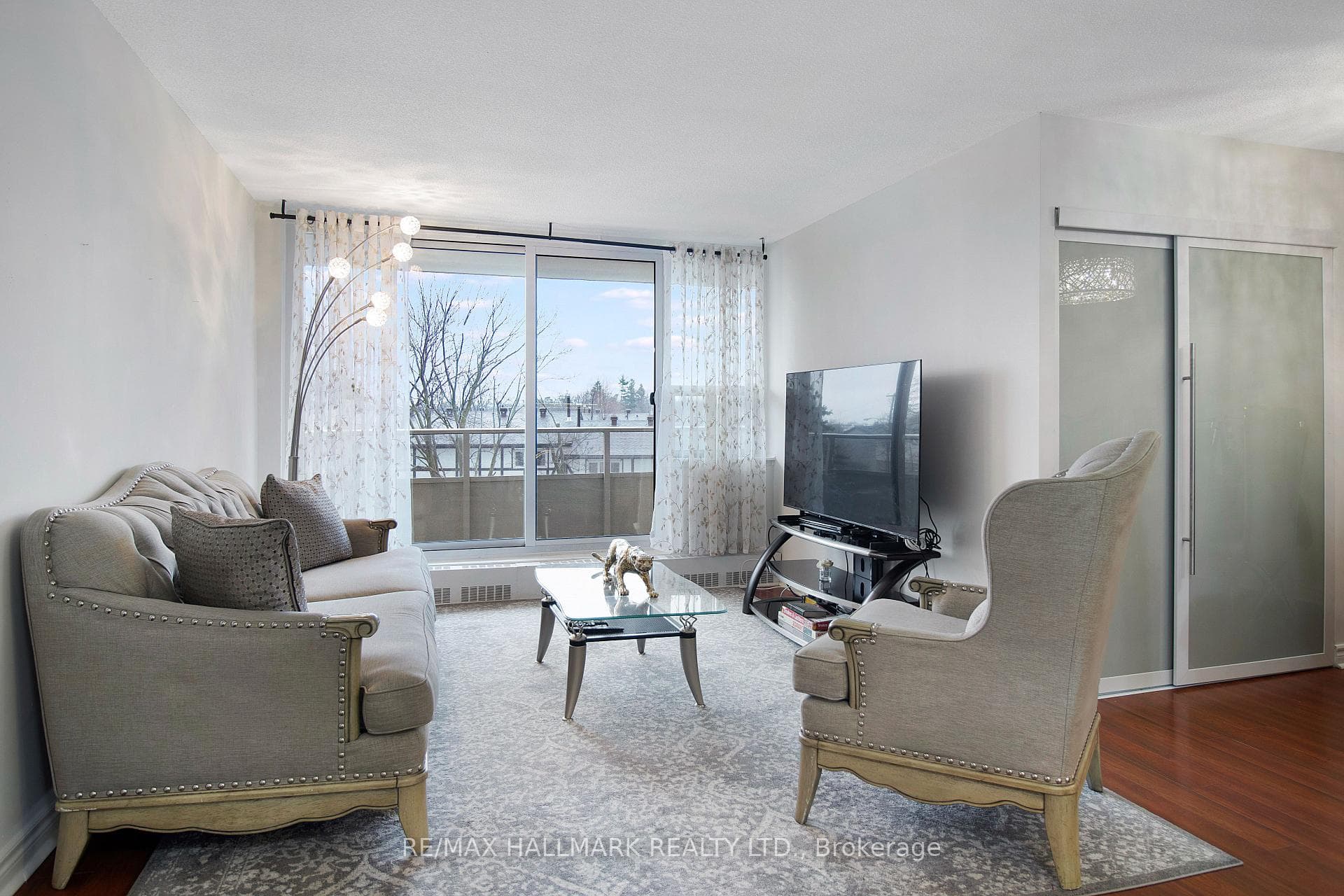 15 Torrance Road Unit 302, Scarborough Town Centre, ON M1J 3K2 - Photo 1