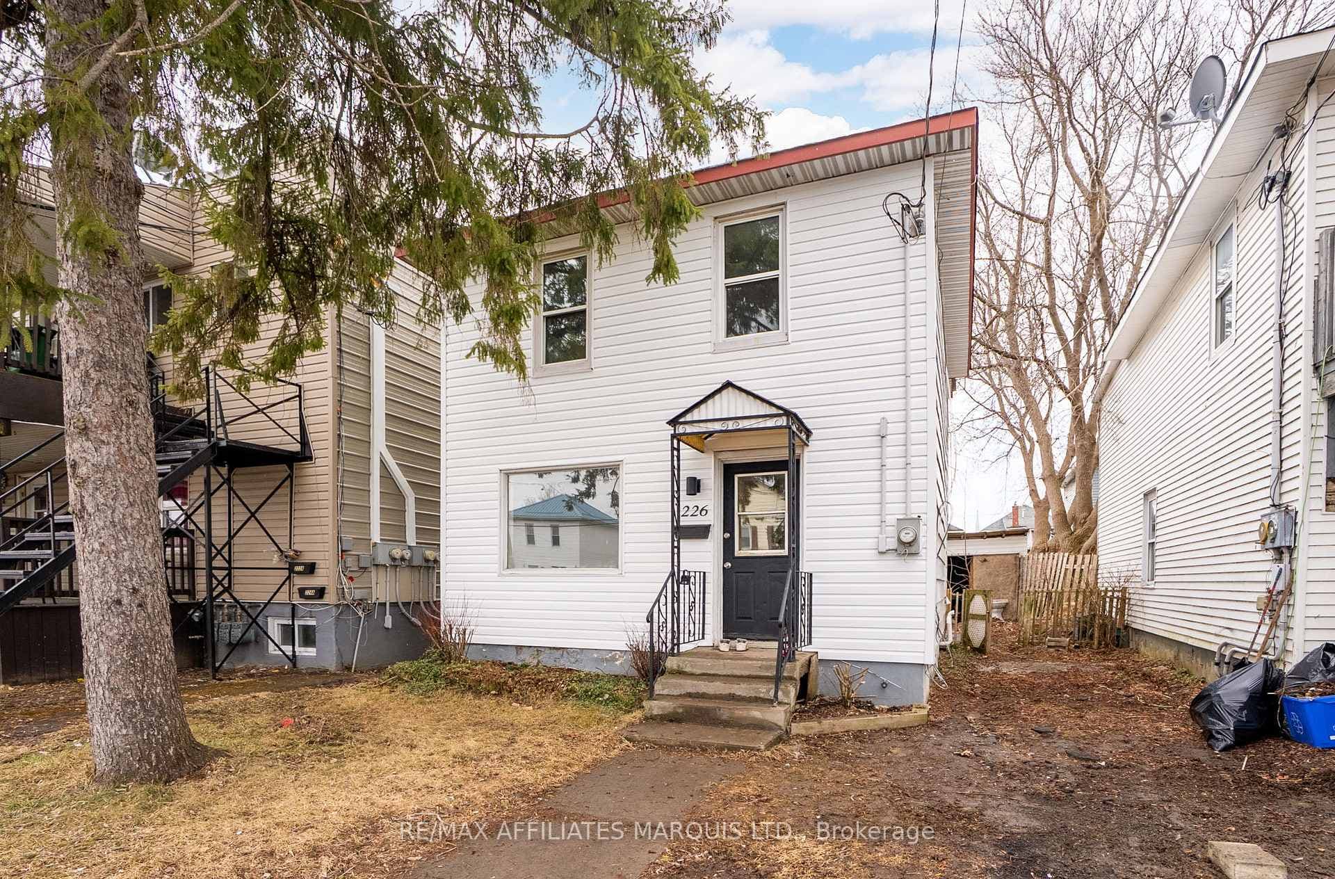 226 Guy Street, Cornwall
