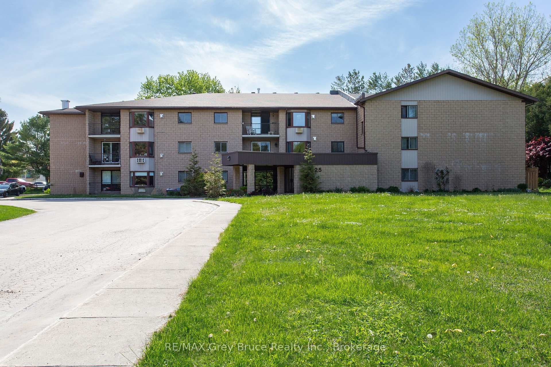 125 Hinks Street Unit 206, Brockton