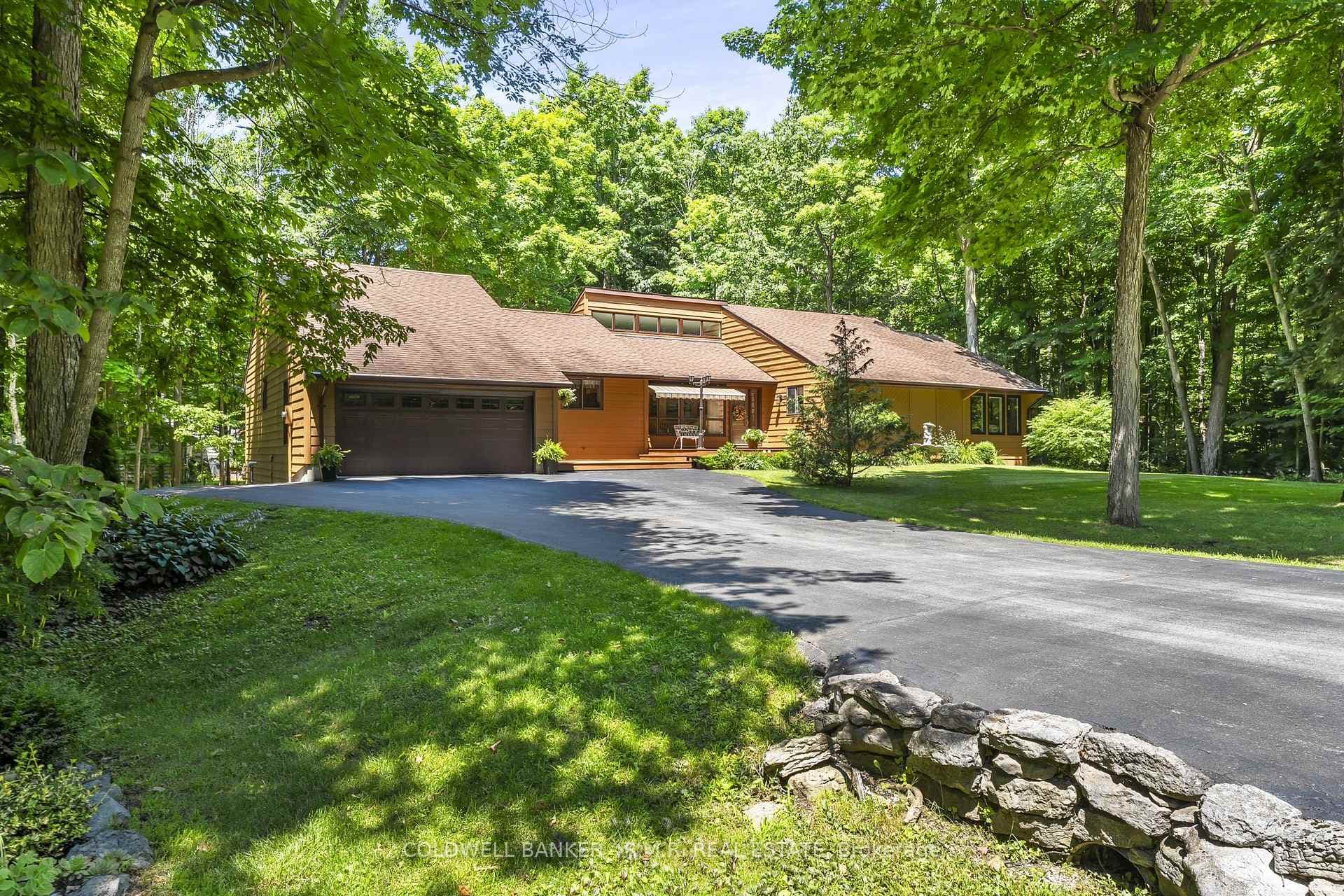 Welcome to 47 Golf Club Crescent