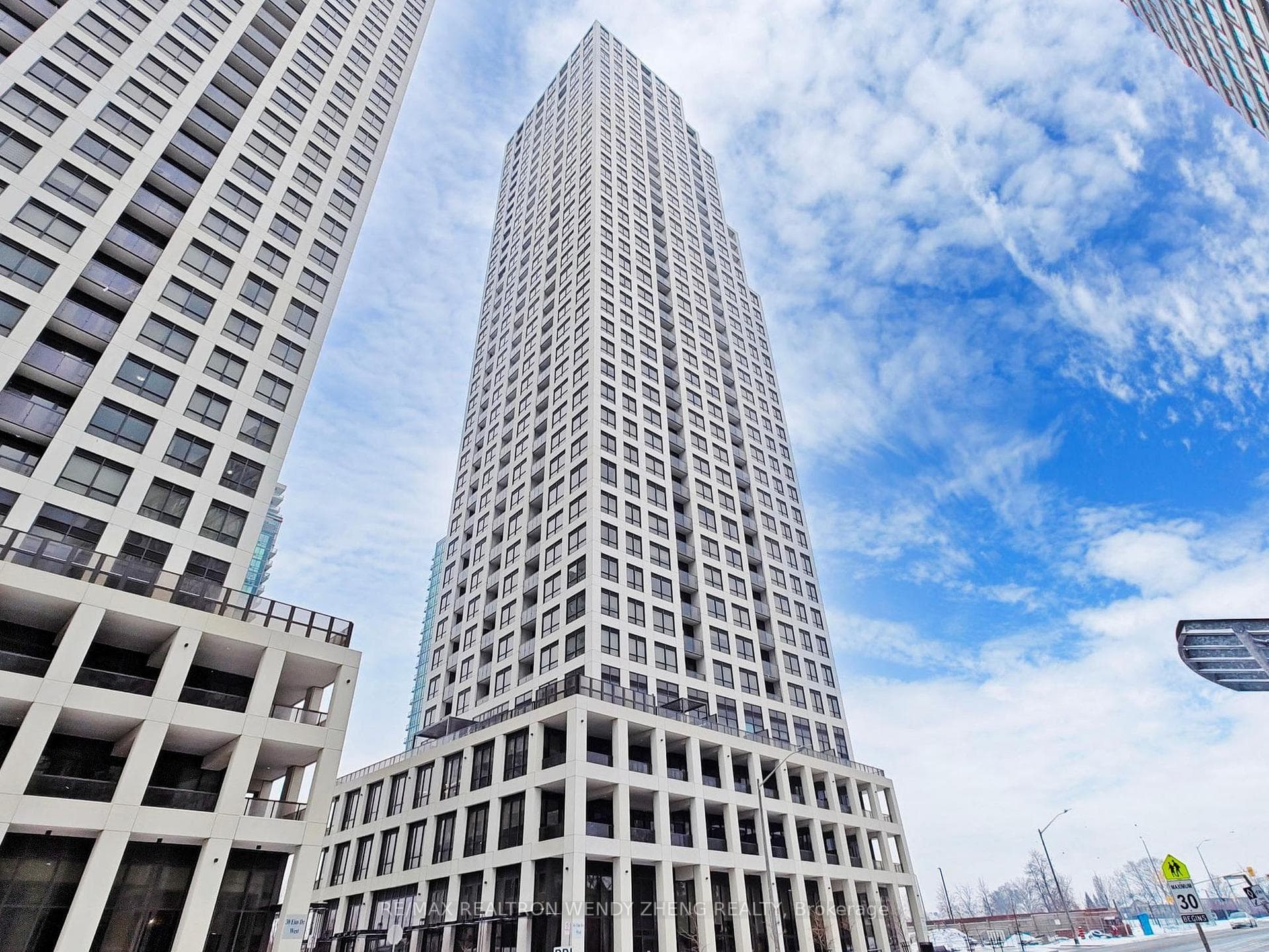 36 Elm Drive Unit 1801, Mississauga, ON L5B 1L9 - Photo 1