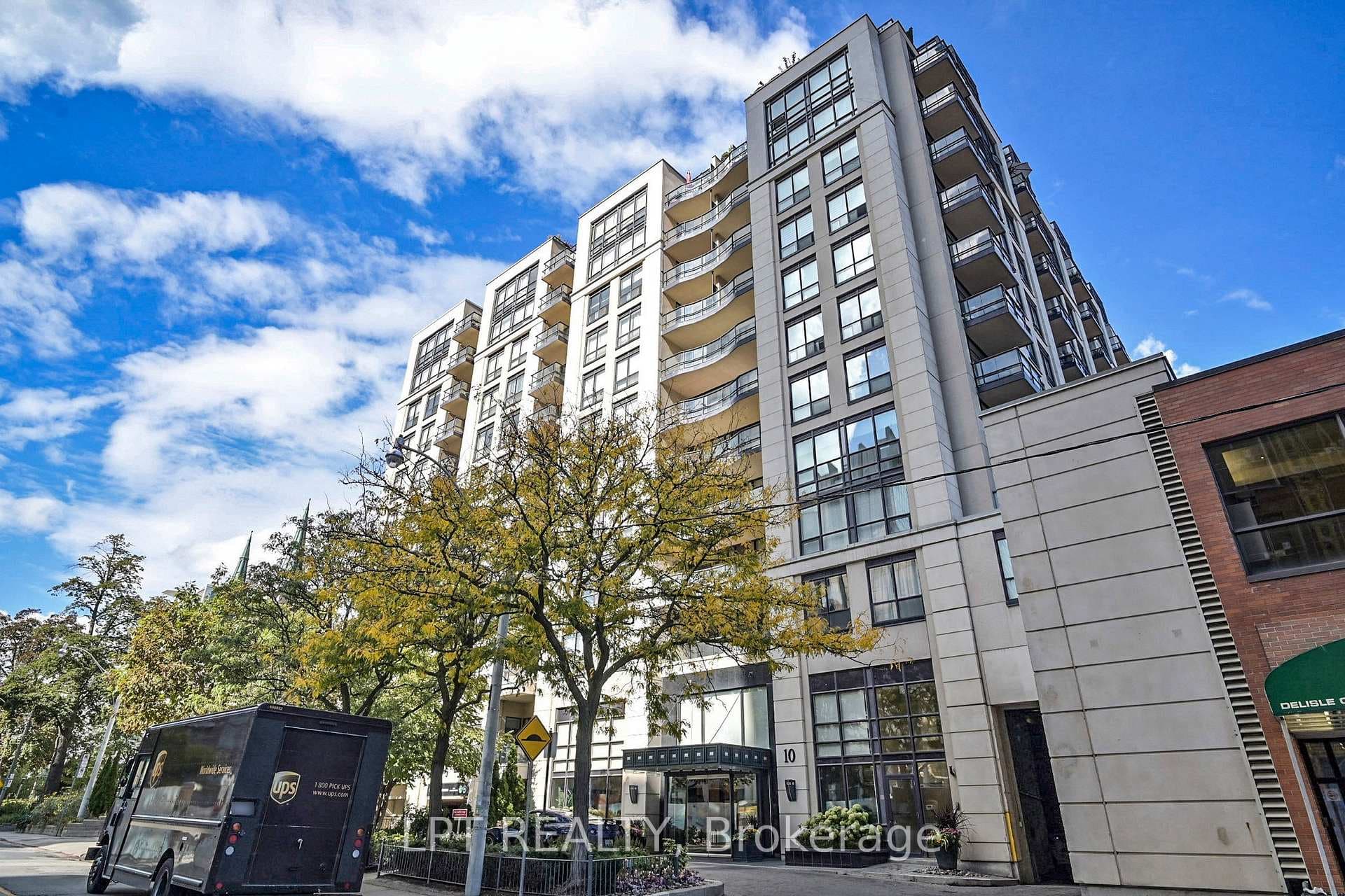 10 Delisle Avenue Unit 1011, Annex / Yorkville / Summerhill, ON M4V 3C6 - Photo 1