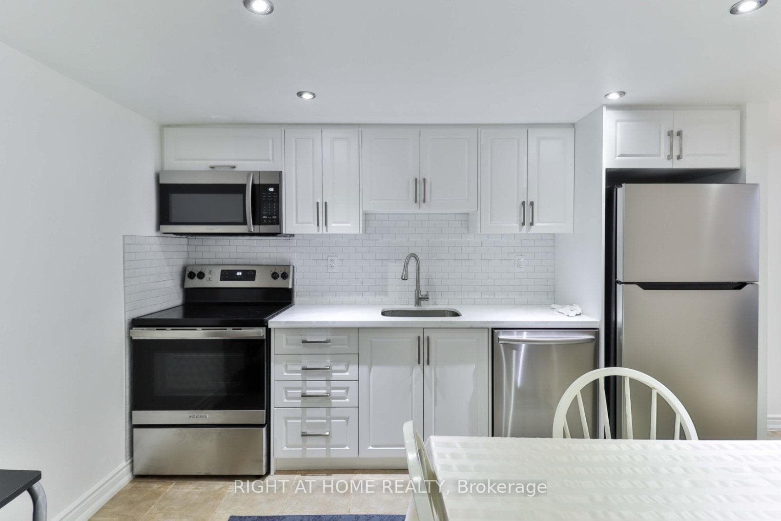 2 Greenland Road Unit Bsmt, Don Mills / Parkwoods / Victoria Village, ON M3C 1N2 - Photo 1