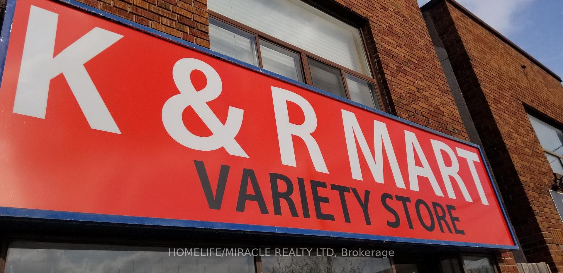 576 Rogers Road, Keelesdale / Eglinton West, ON M6M 1B6 - Photo 1