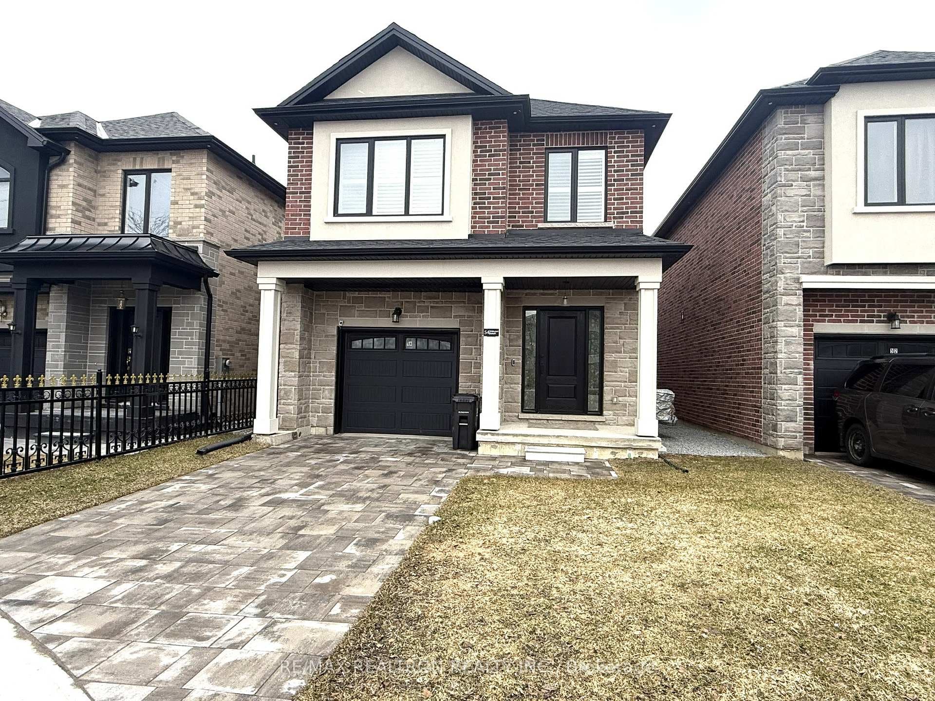 54 Chelliah Court Unit Lower, Scarborough (Morningside / West Hill), ON M1B 0E7 - Photo 1
