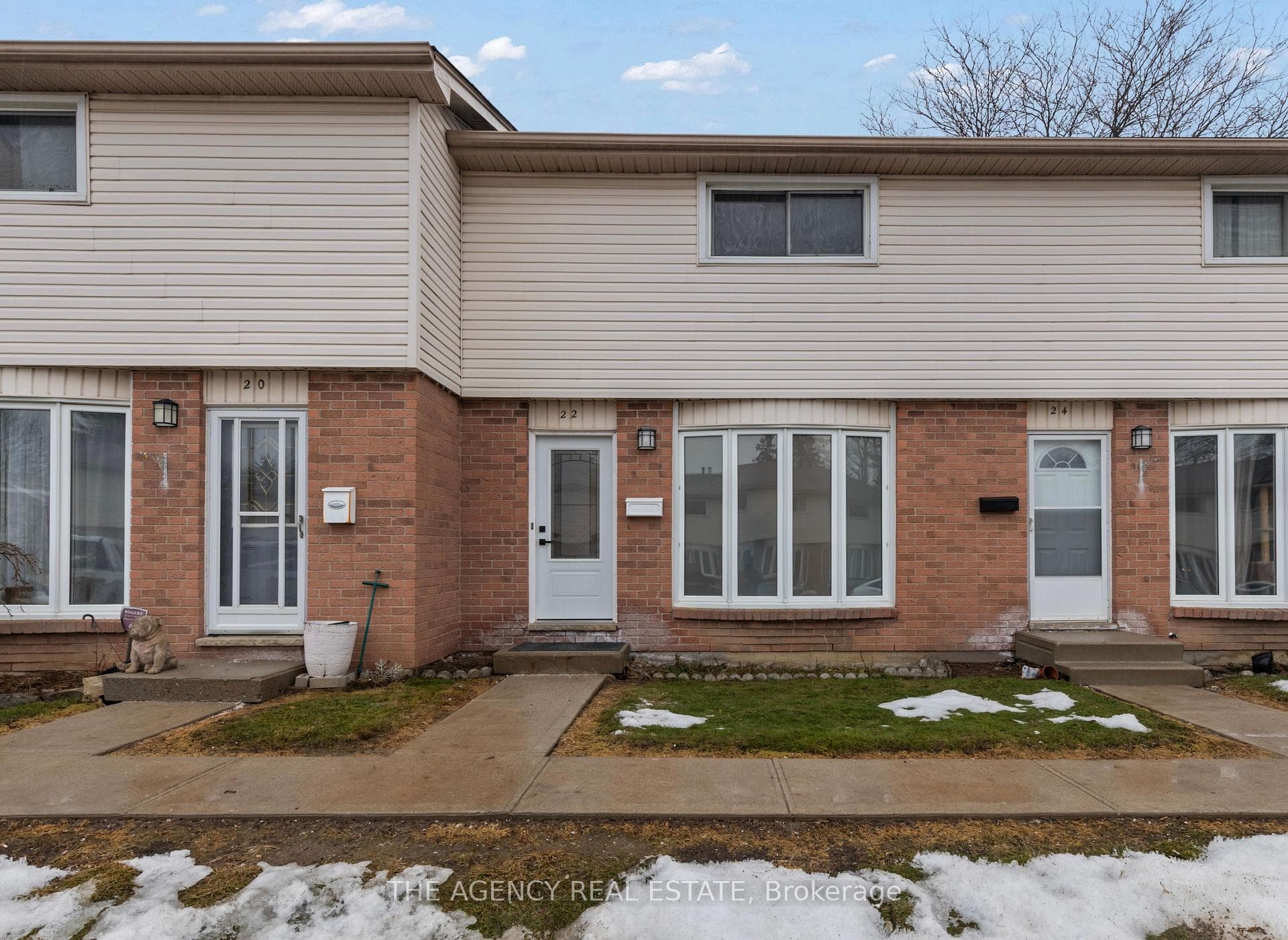 700 Exeter Road Unit 22, London South, ON N6E 1L2 - Photo 1