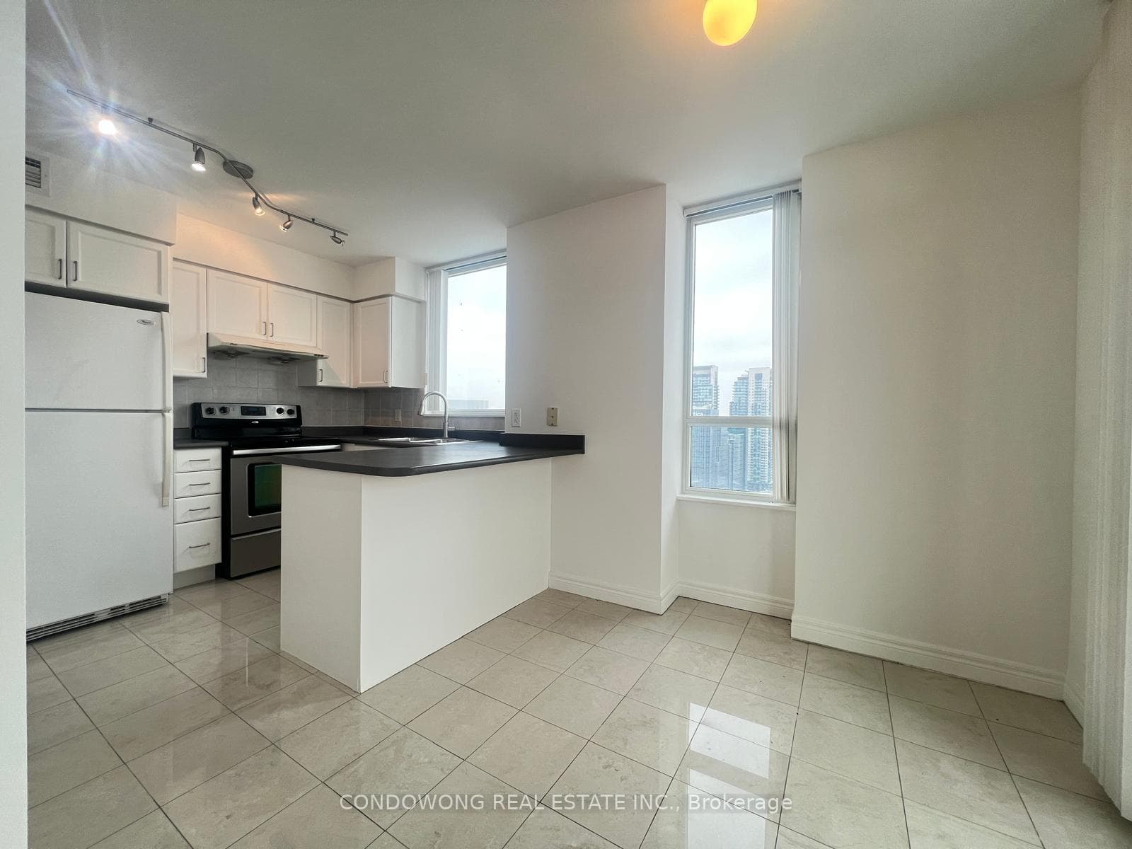 23 Hollywood Avenue Unit 3605, Toronto C14