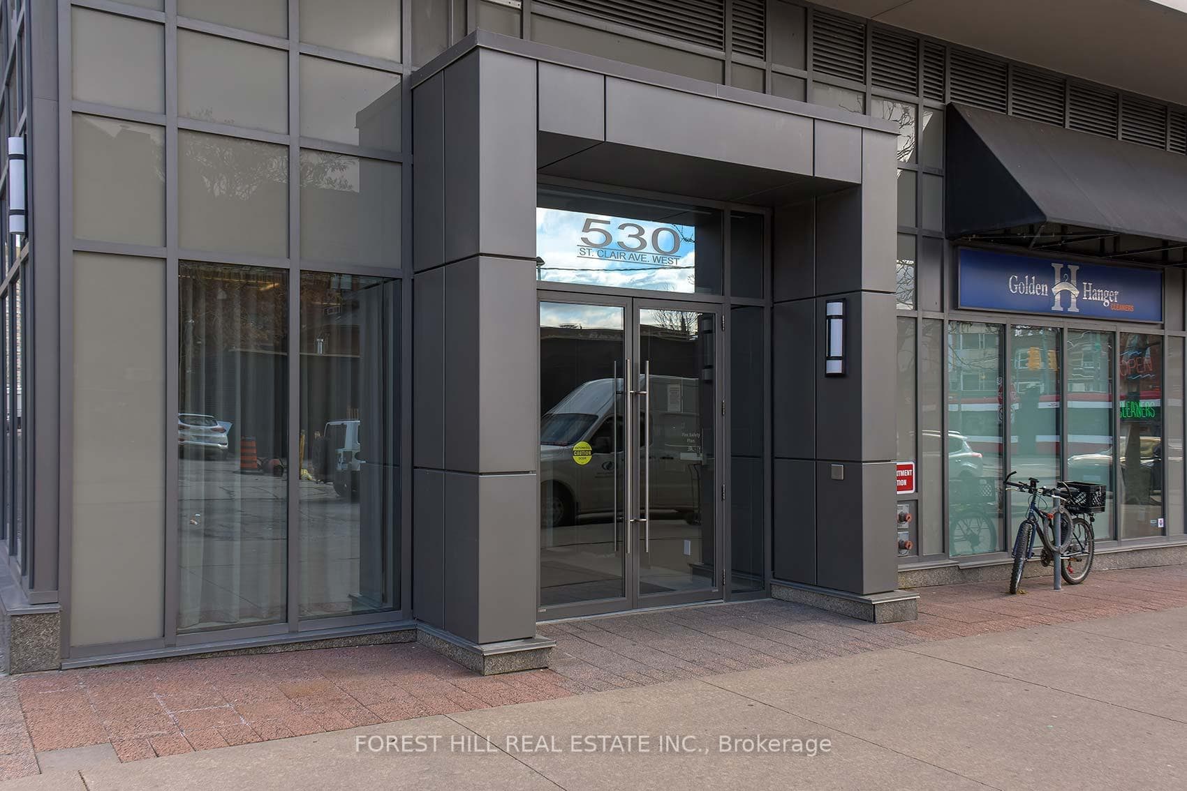 530 St Clair Avenue Unit 1505, Forest Hill / Deer Park, ON M6C 0A2 - Photo 1