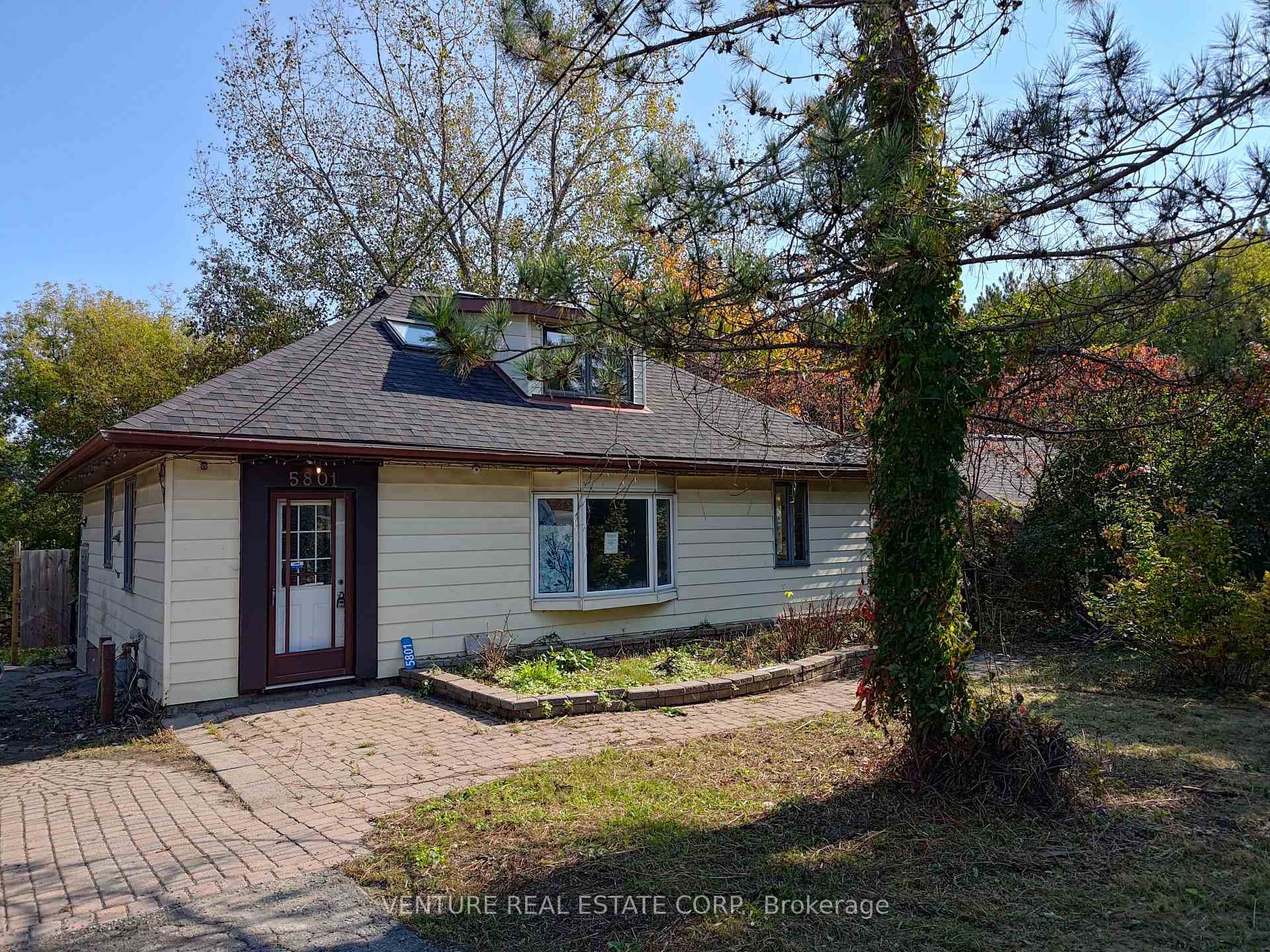 5801 Bank Street, Greely - Metcalfe - Osgoode - Vernon and Area, ON K4P 1B9 - Photo 1