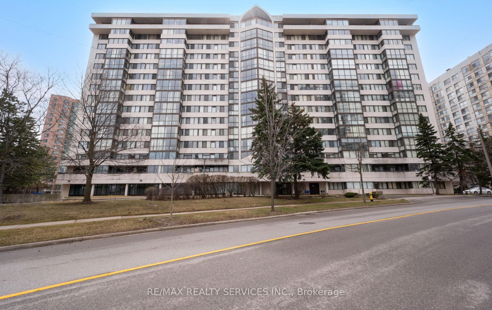 21 Markbrook Lane Unit 506, Etobicoke (West Mall / Rexdale), ON M9V 5E4 - Photo 1