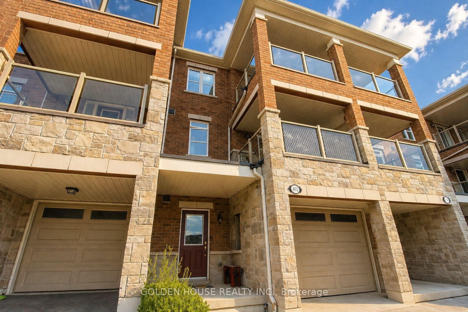2540 William Jackson Drive Unit 402, Pickering, ON L1X 0E4 - Photo 1