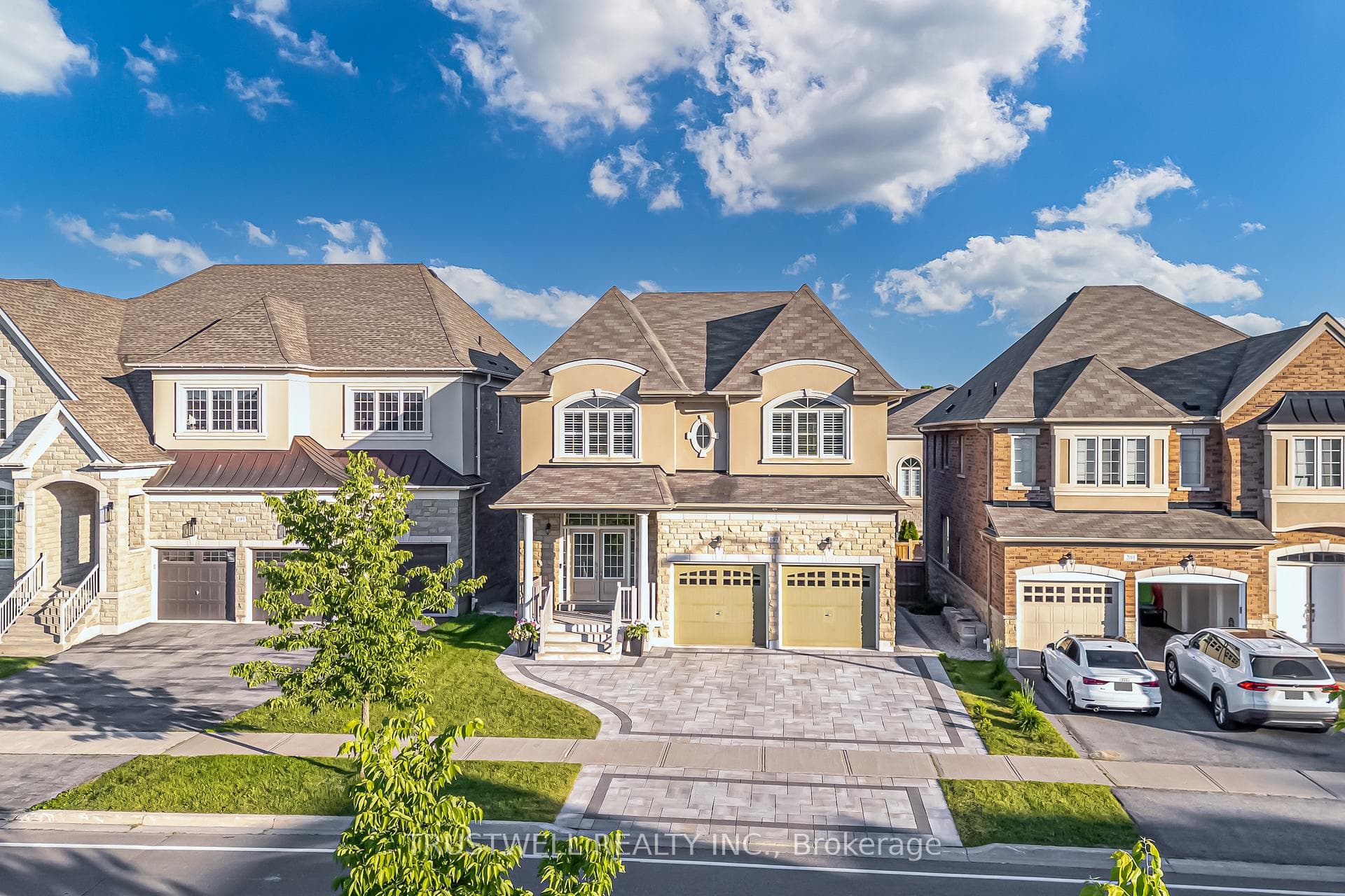 197 Lady Valentina Avenue, Vaughan